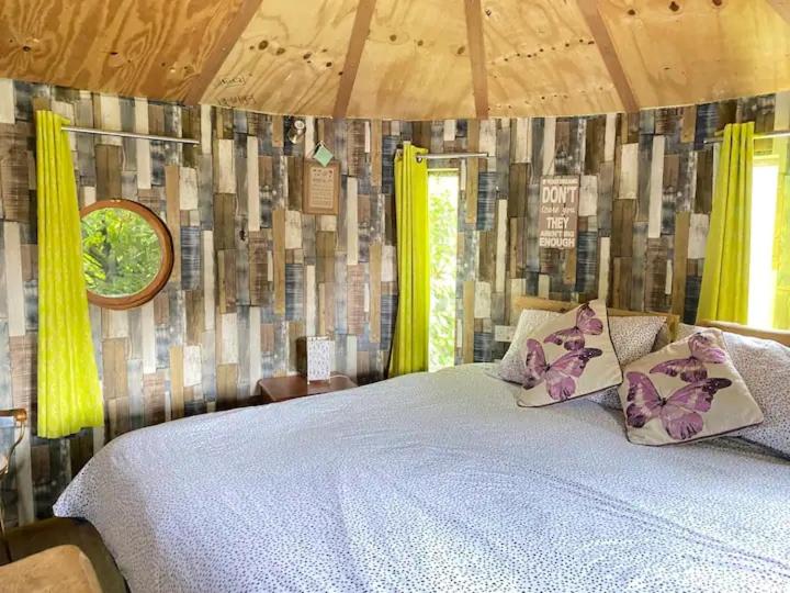 Lina'S Logbyre (Sleeps 2- 4 Adults And Has En Suite Shower) photo 3