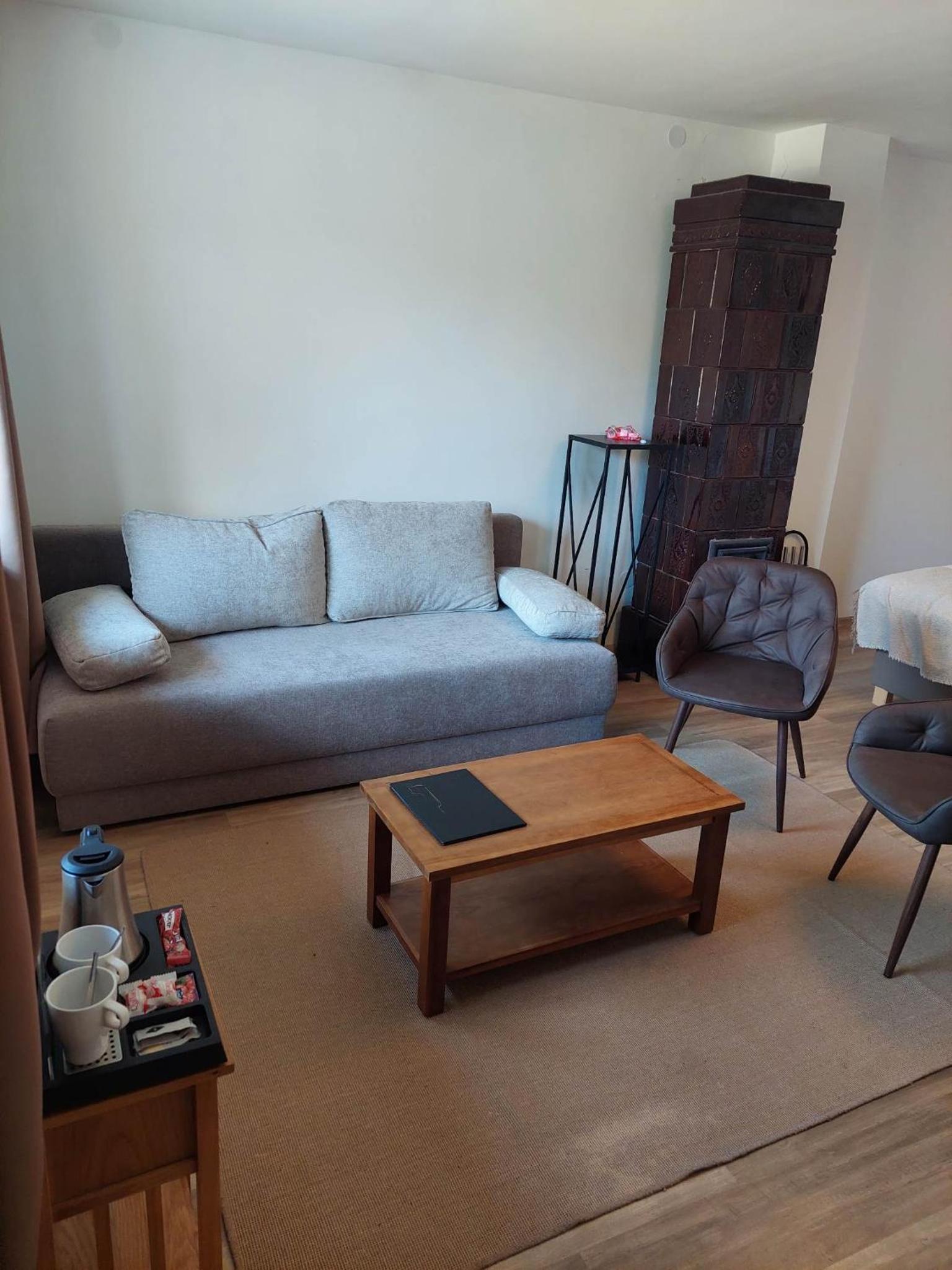 Double Room with Private External Bathroom - Photo 1