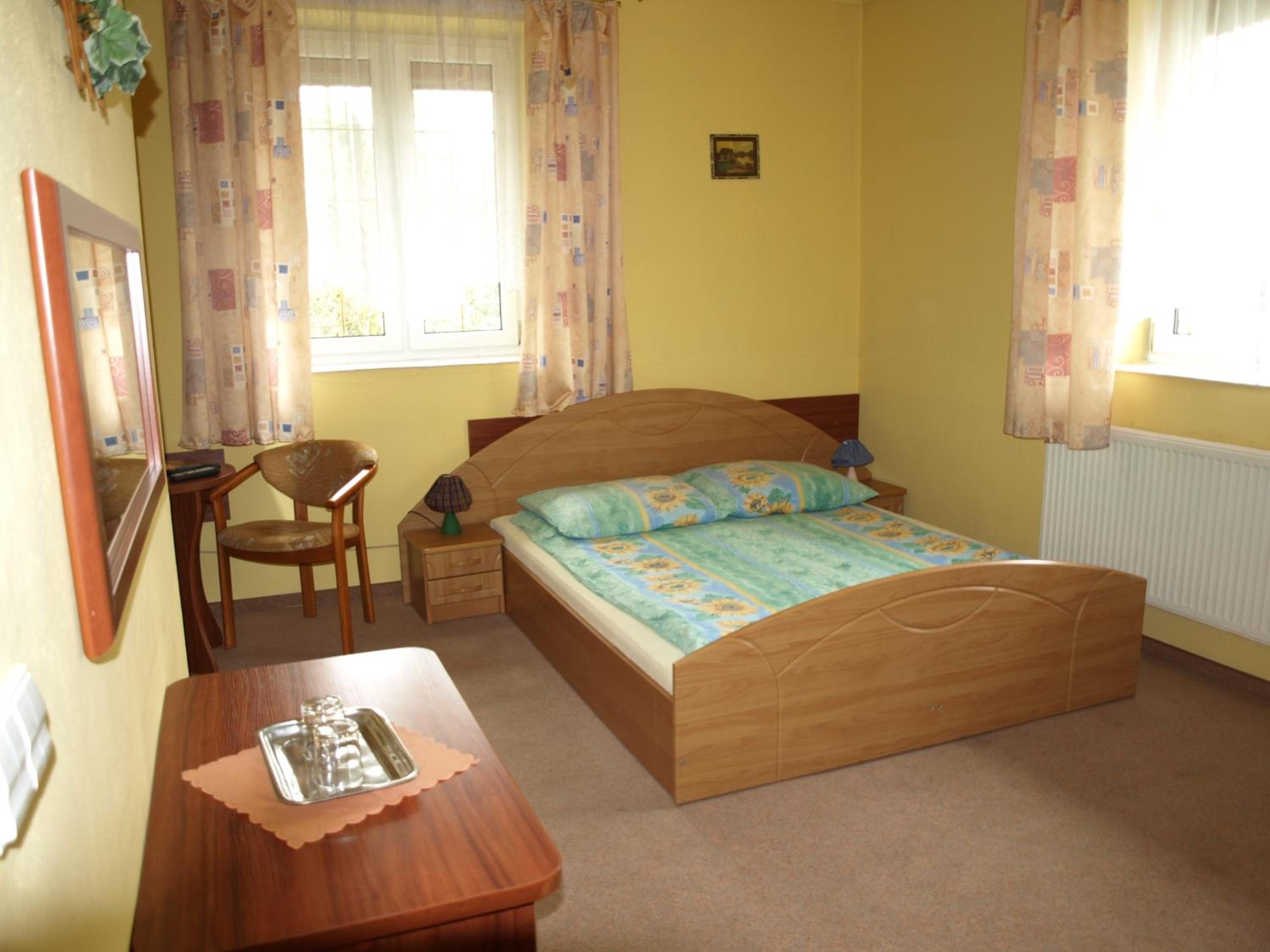 Double or Twin Room - Photo 1