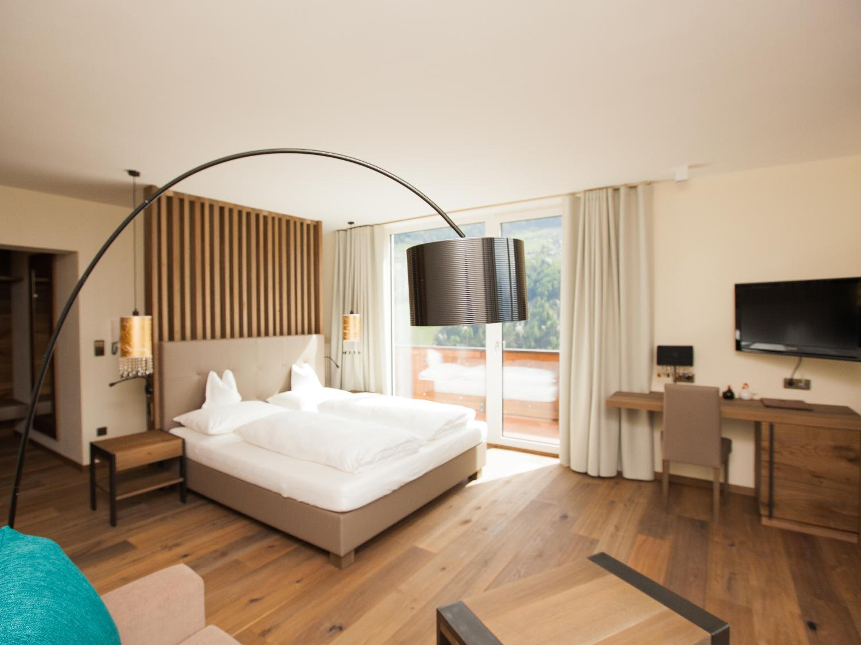 Junior Suite with Balcony
