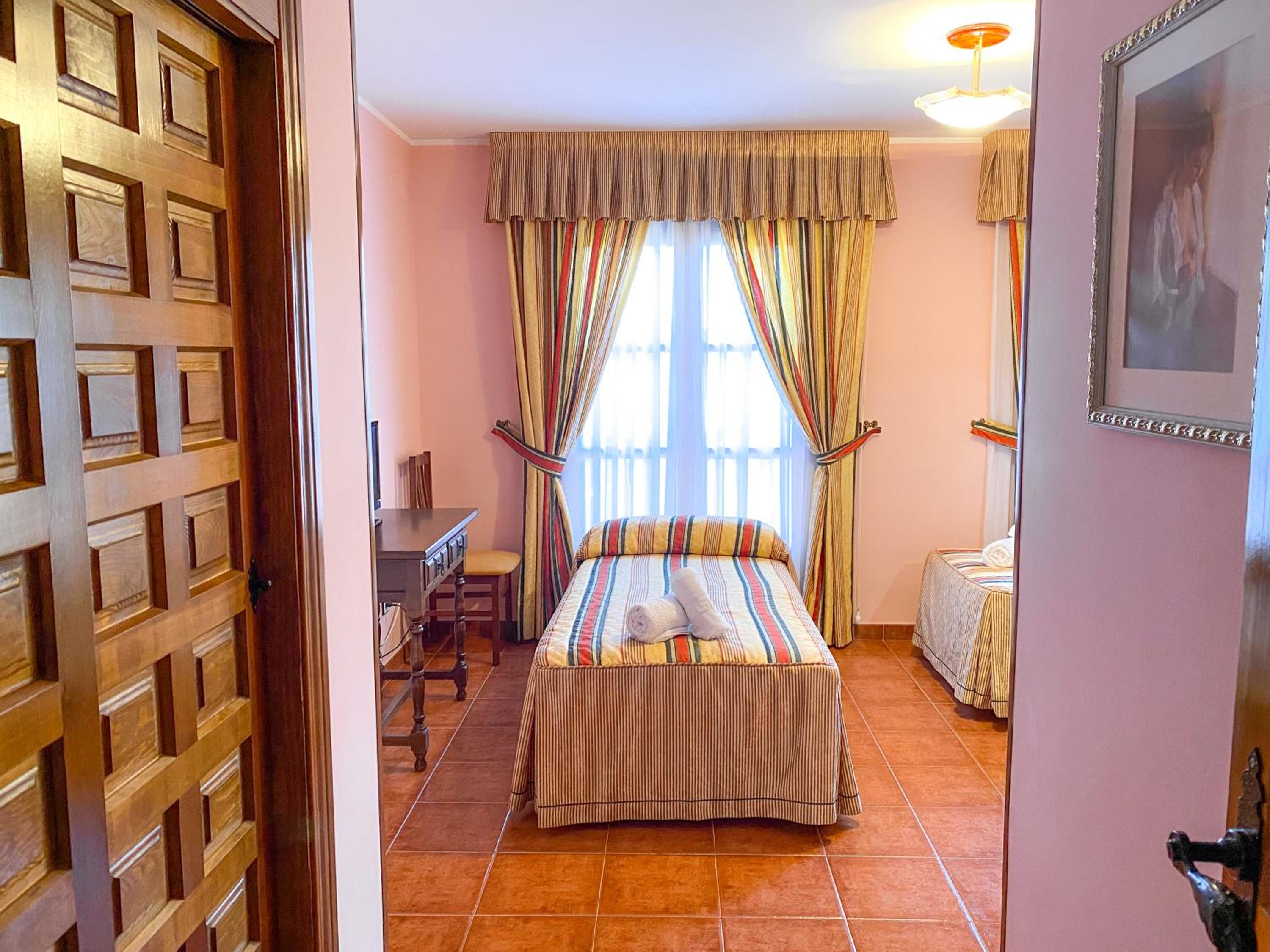 Triple Room with Balcony photo 3