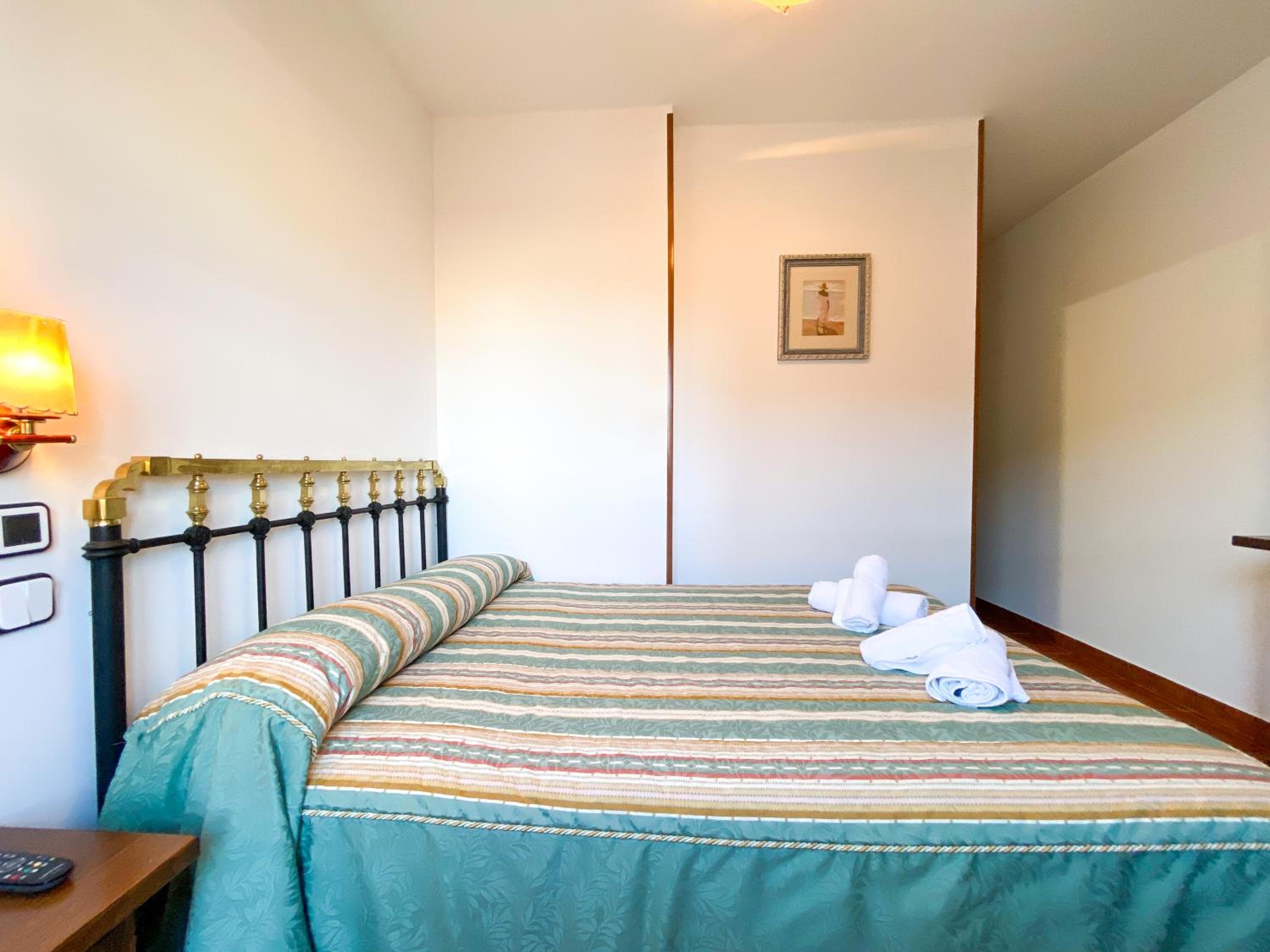 Double Room with Balcony photo 2