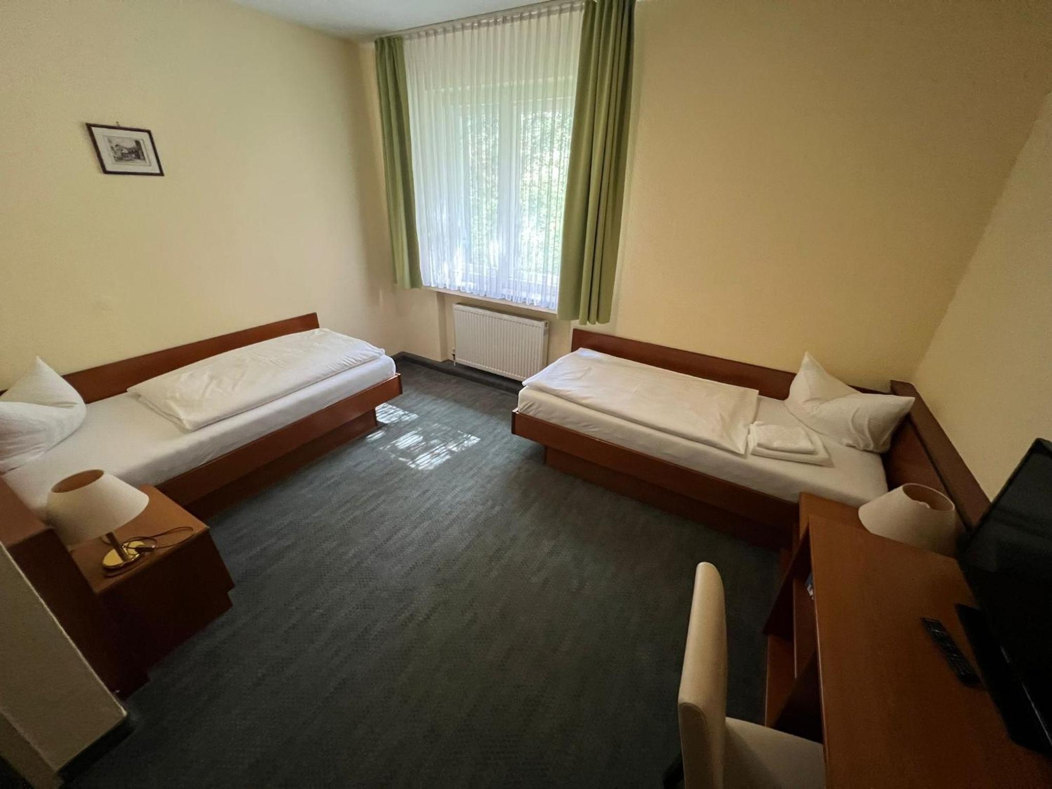 Double Room - Photo 2