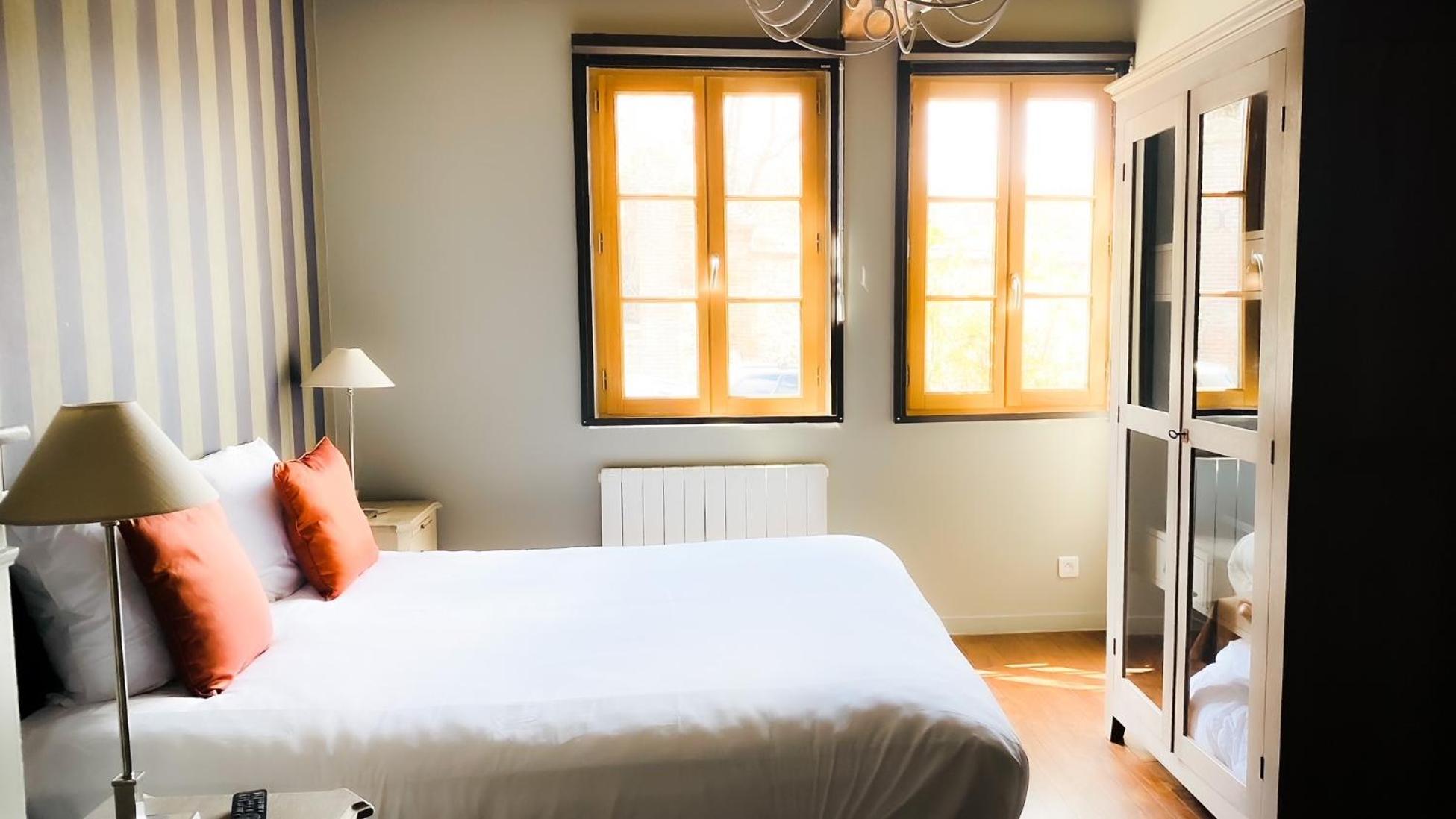 Apartment (2 People)