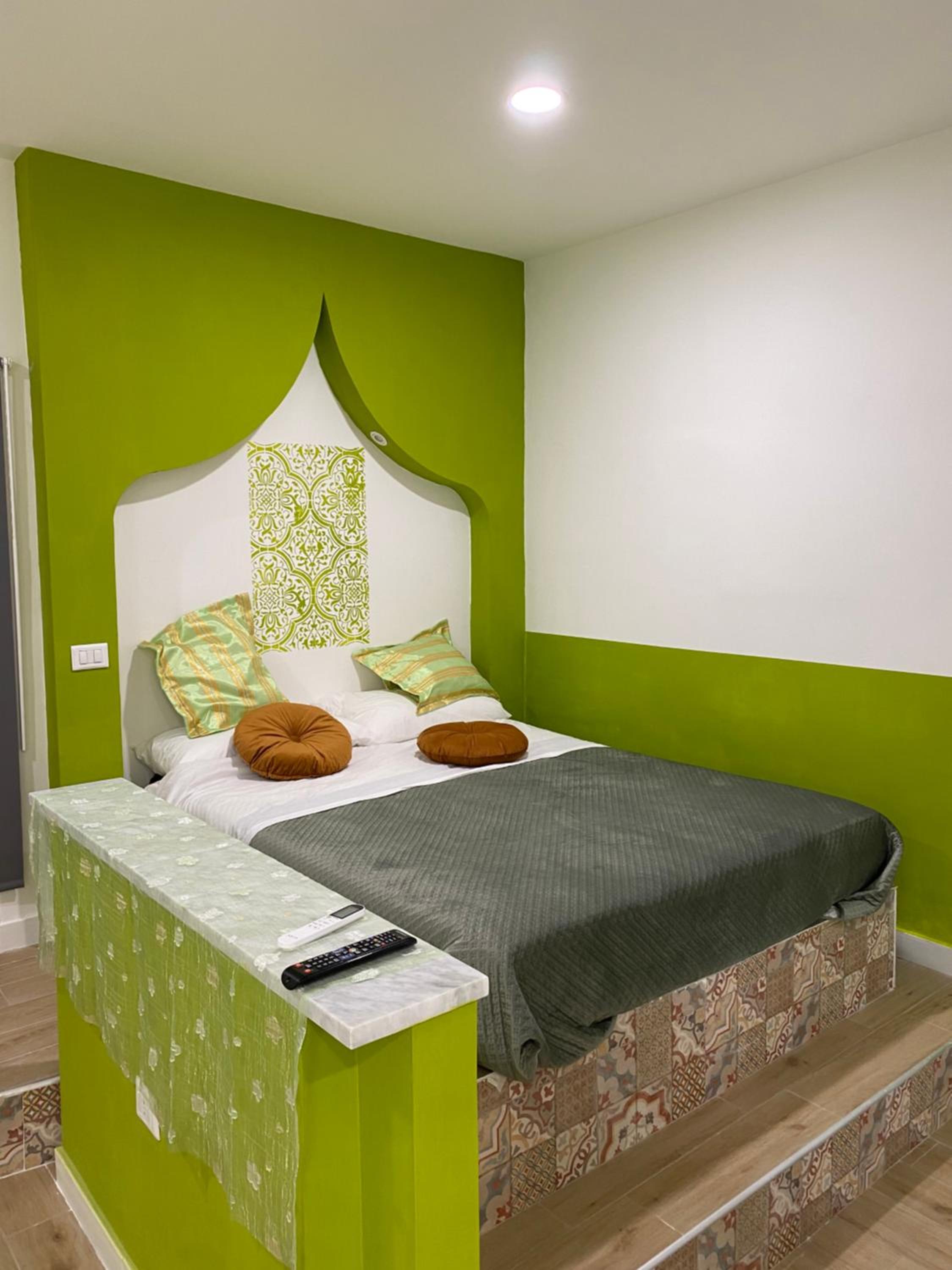 One-Bedroom House