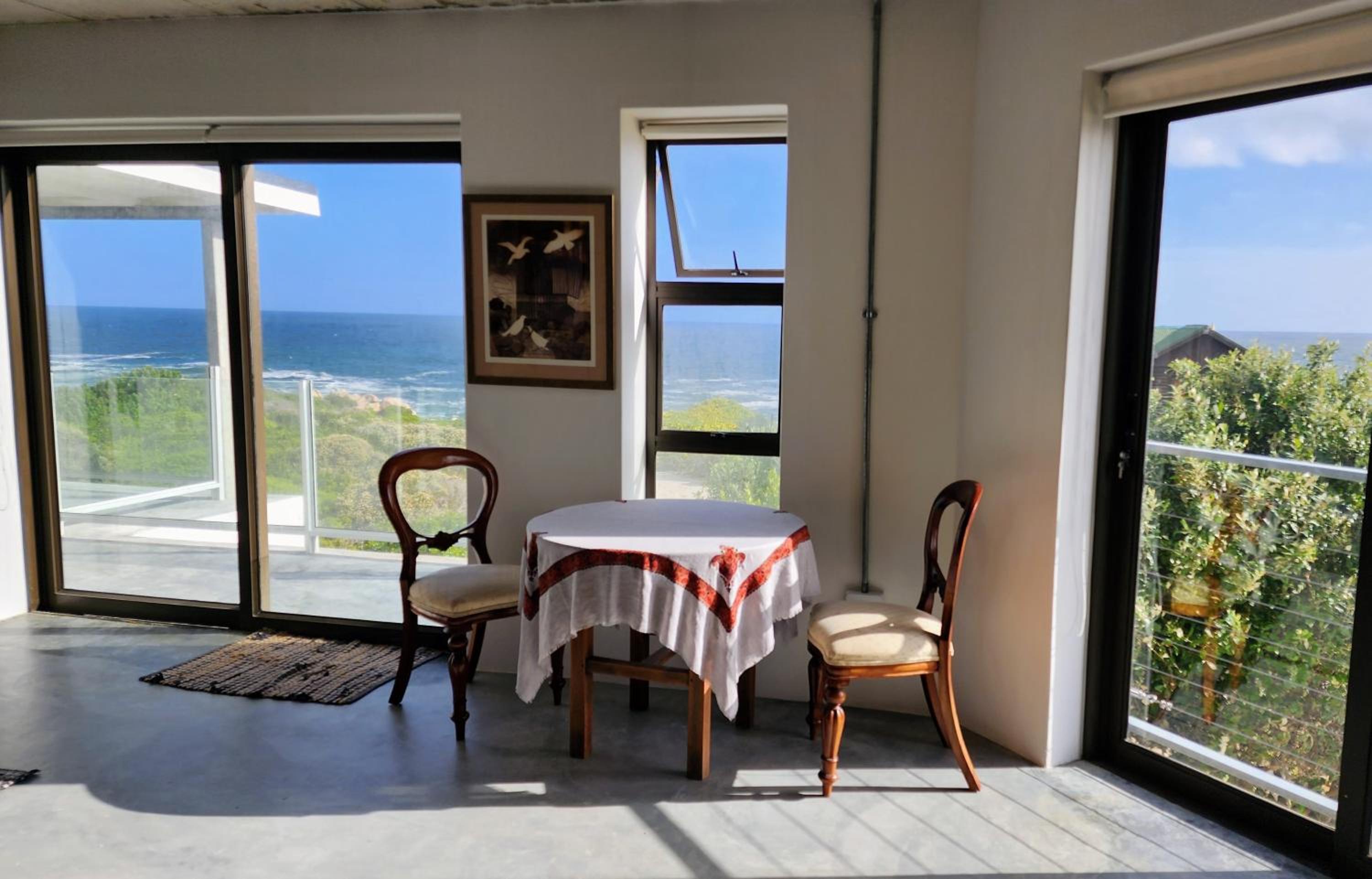 Apartment With Sea View photo 3