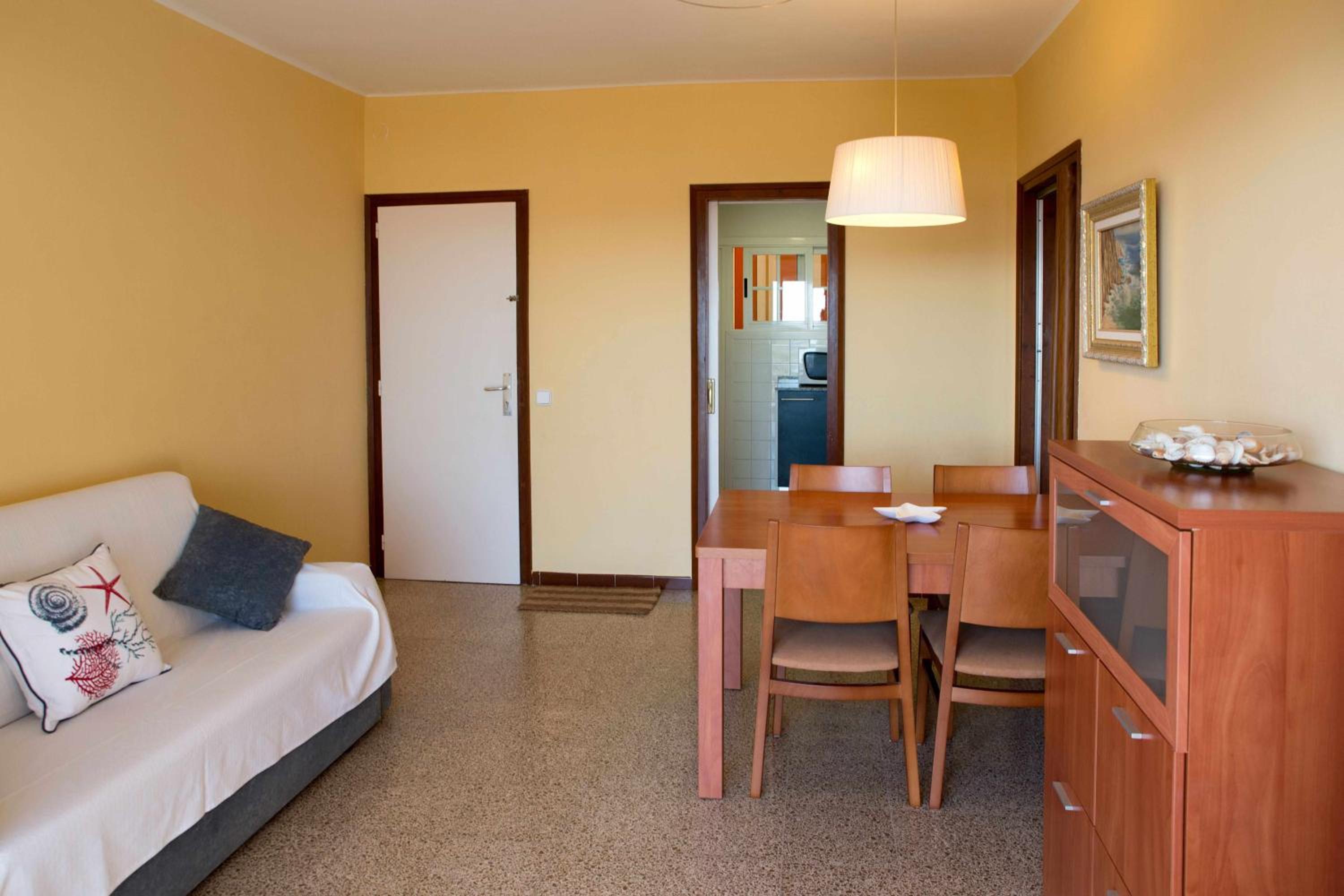 Two-Bedroom Apartment photo 2