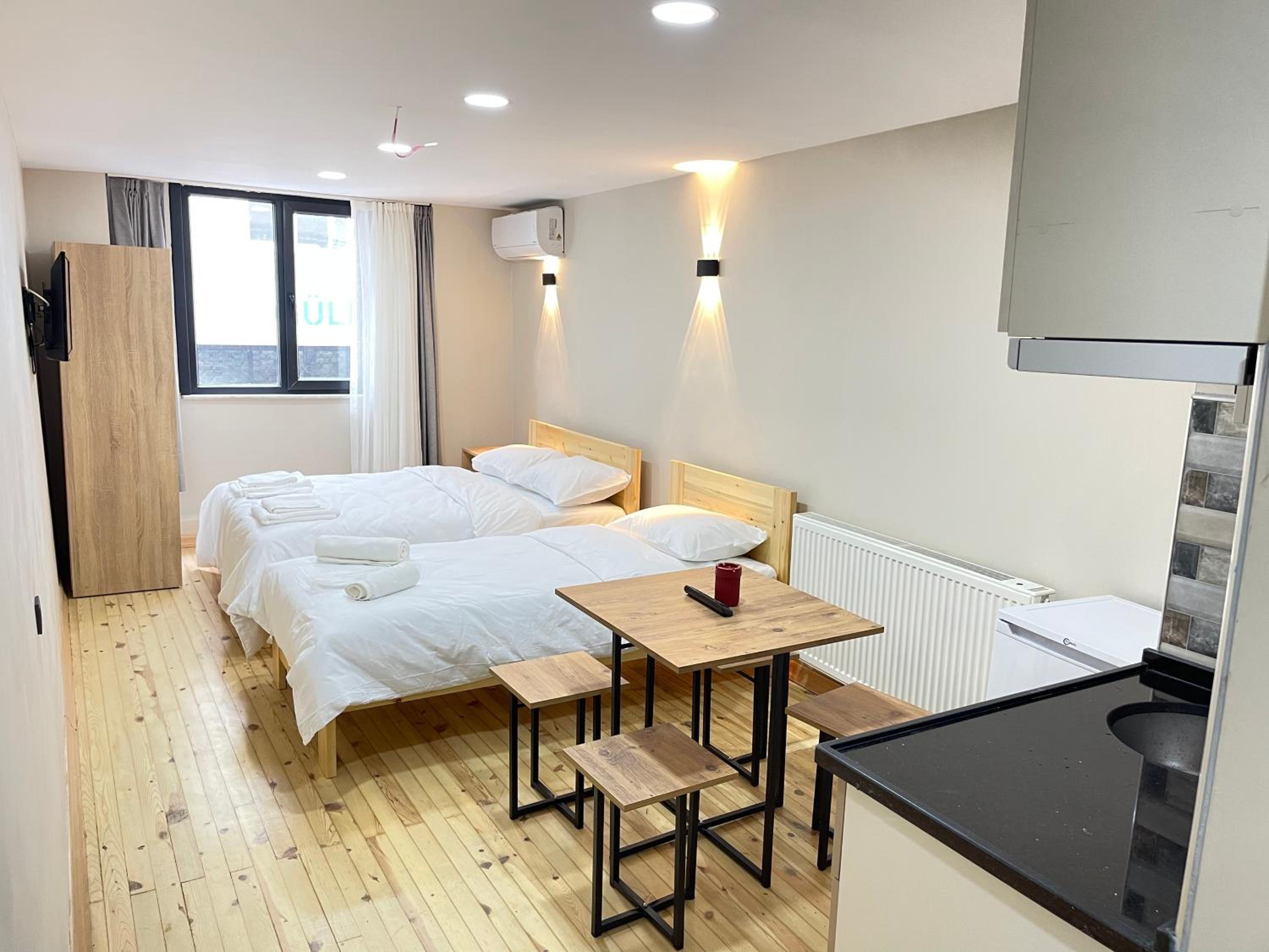 Comfort Triple Room