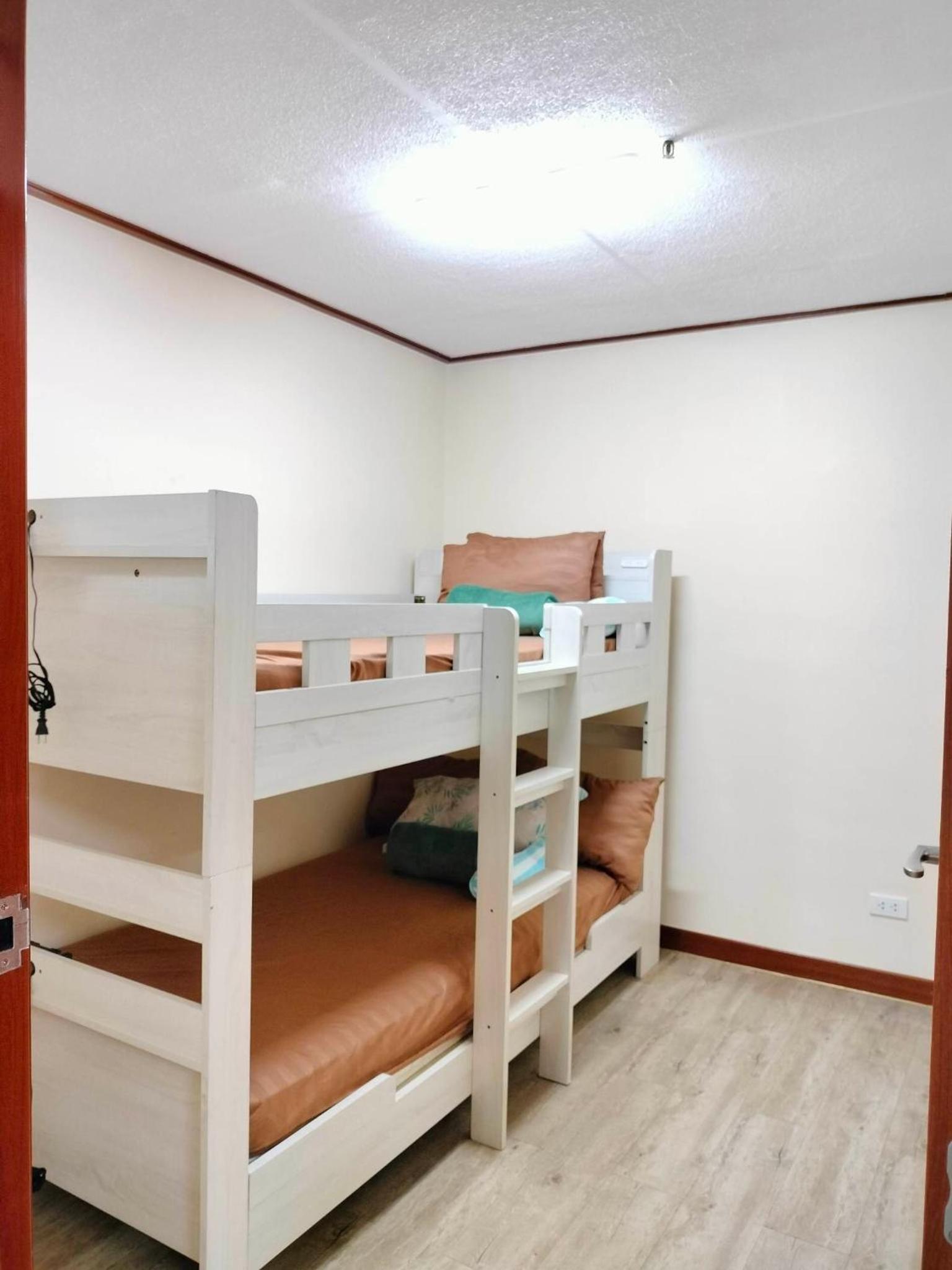 Two-Bedroom Apartment - Photo 31