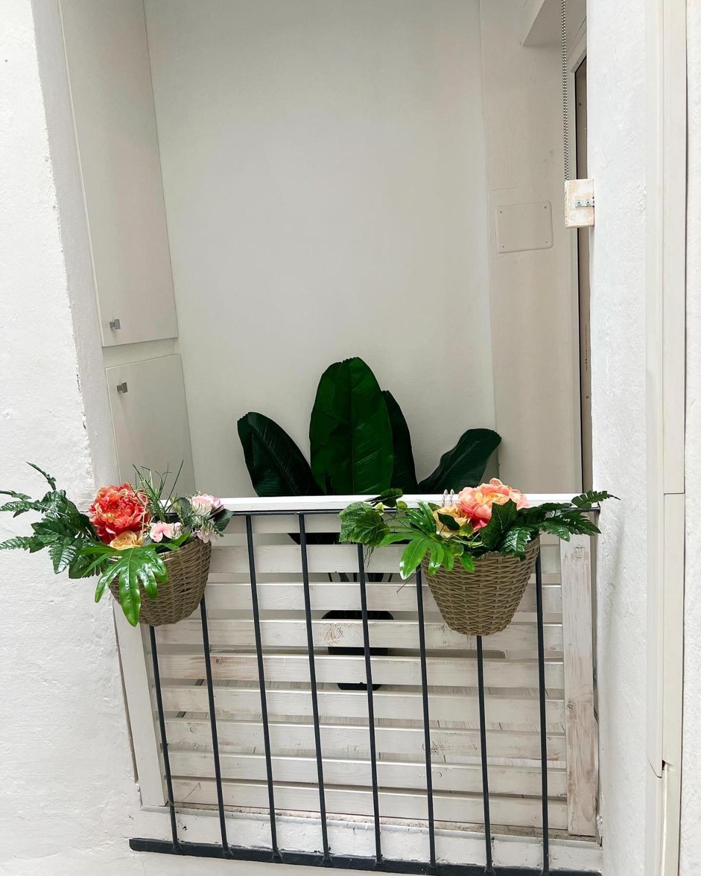 One-Bedroom Apartment - Photo 67