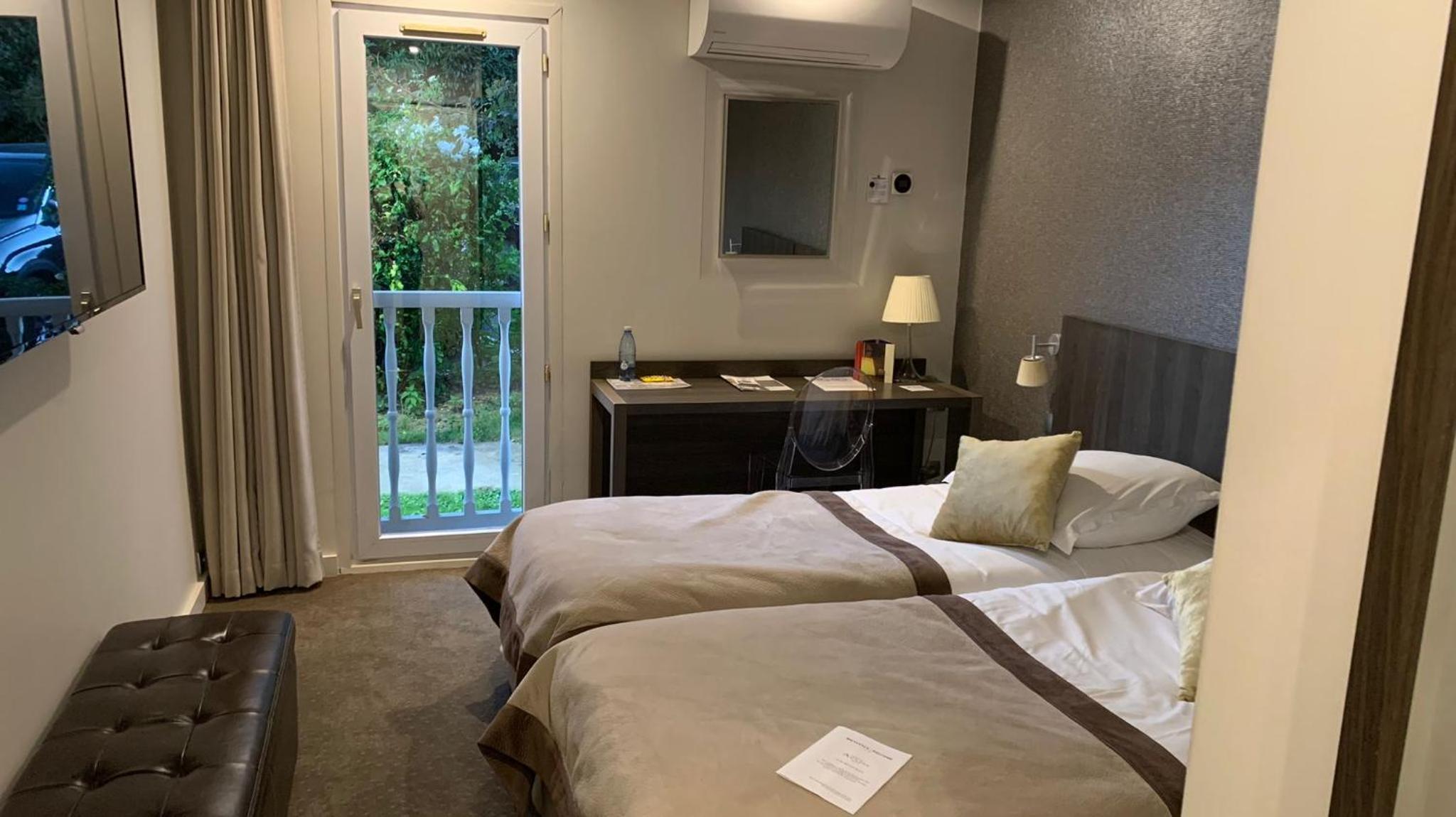 Superior Twin Room - Non-Smoking - Photo 1