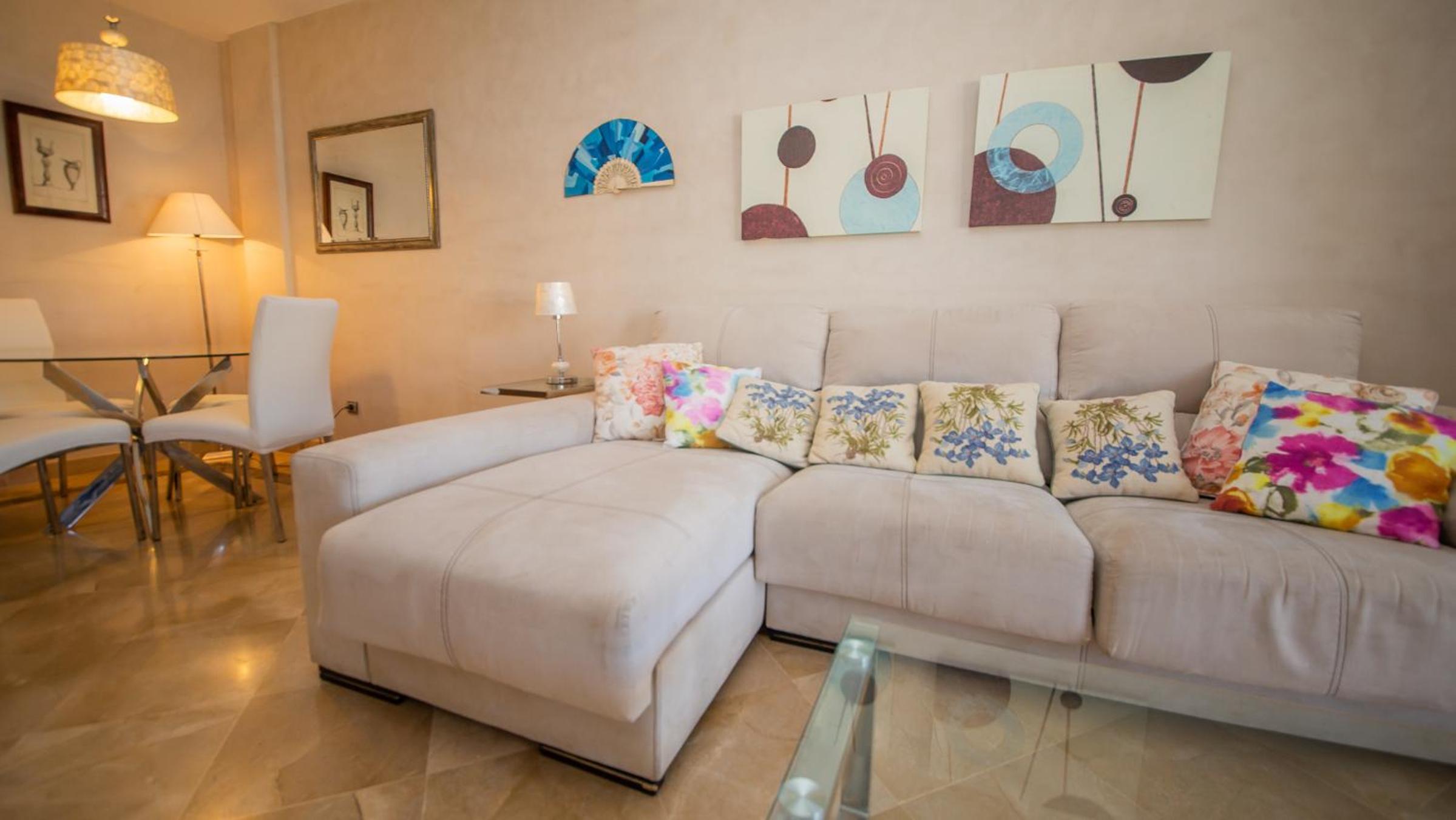 Apartment With Garden View photo 2