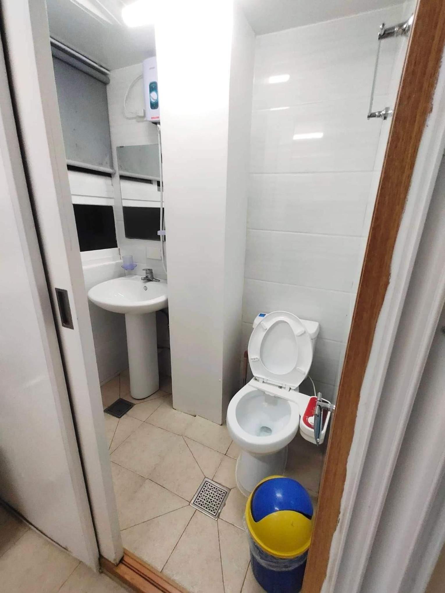 One-Bedroom Apartment - Photo 14