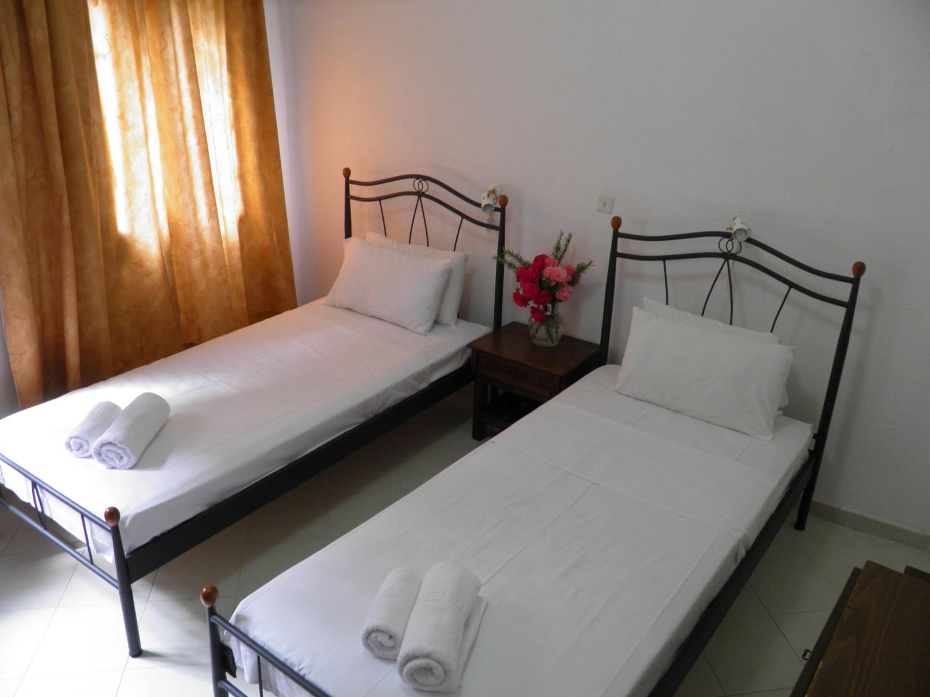 Superior Two-Bedroom Apartment with garden view - Photo 2