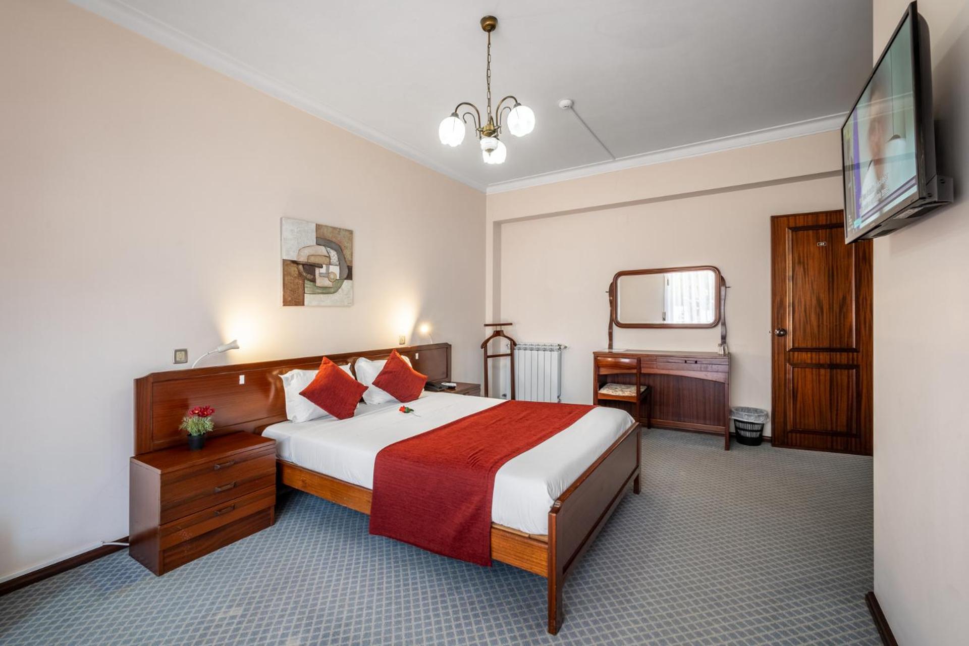 Deluxe Double Room - Photo 6