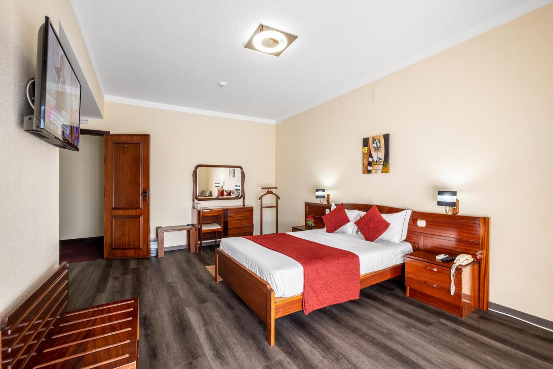 Deluxe Double Room - Photo 4