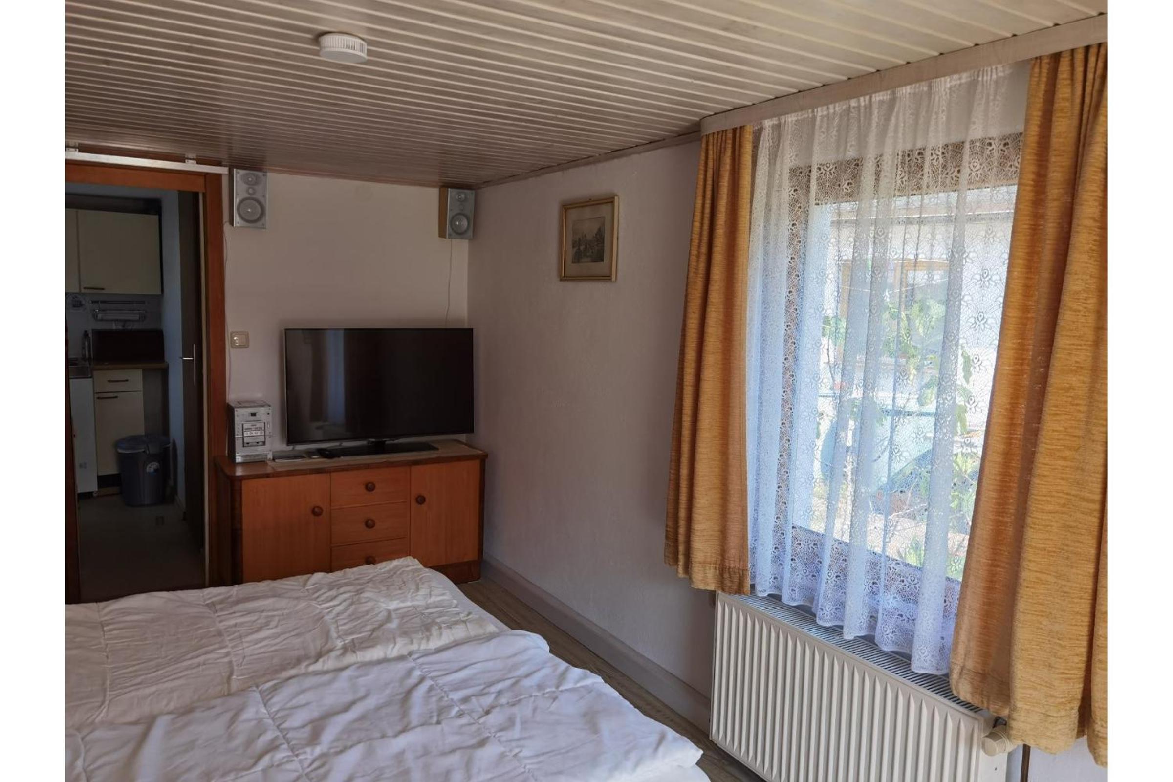 Apartment with Terrace photo 2