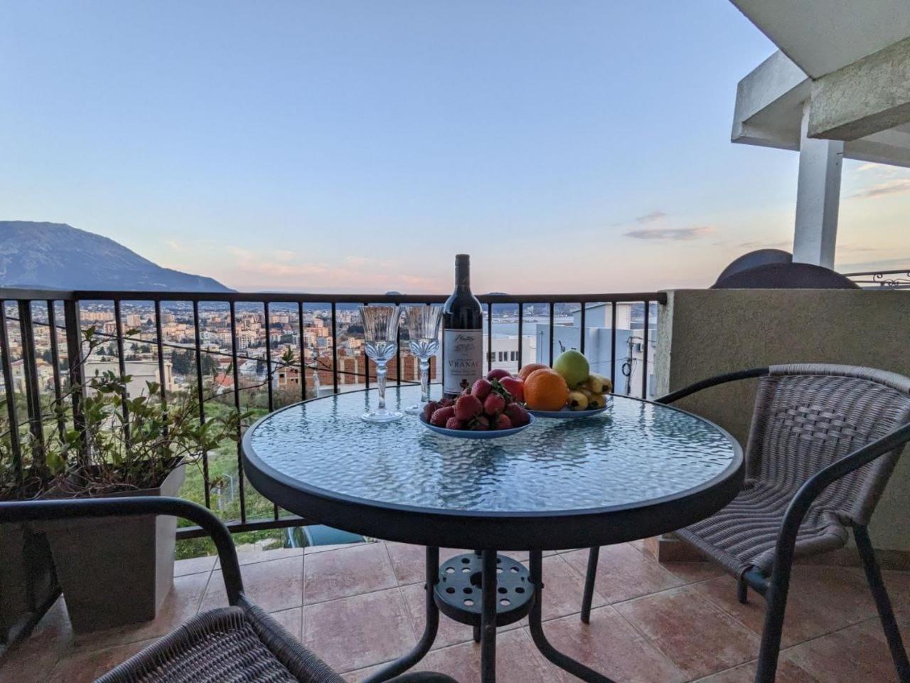 Apartment with Sea View