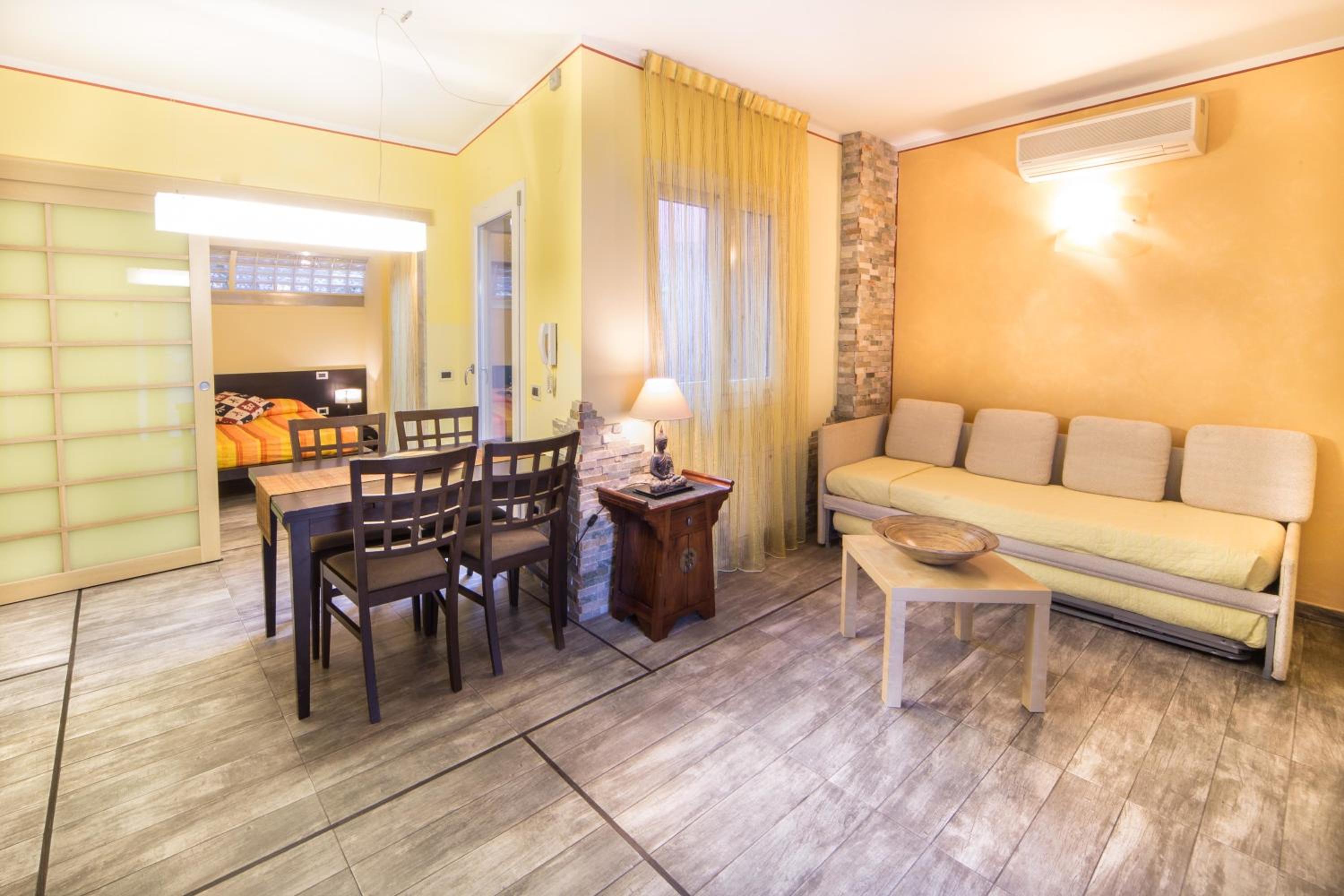 One-Bedroom Apartment with Patio and Terrace
