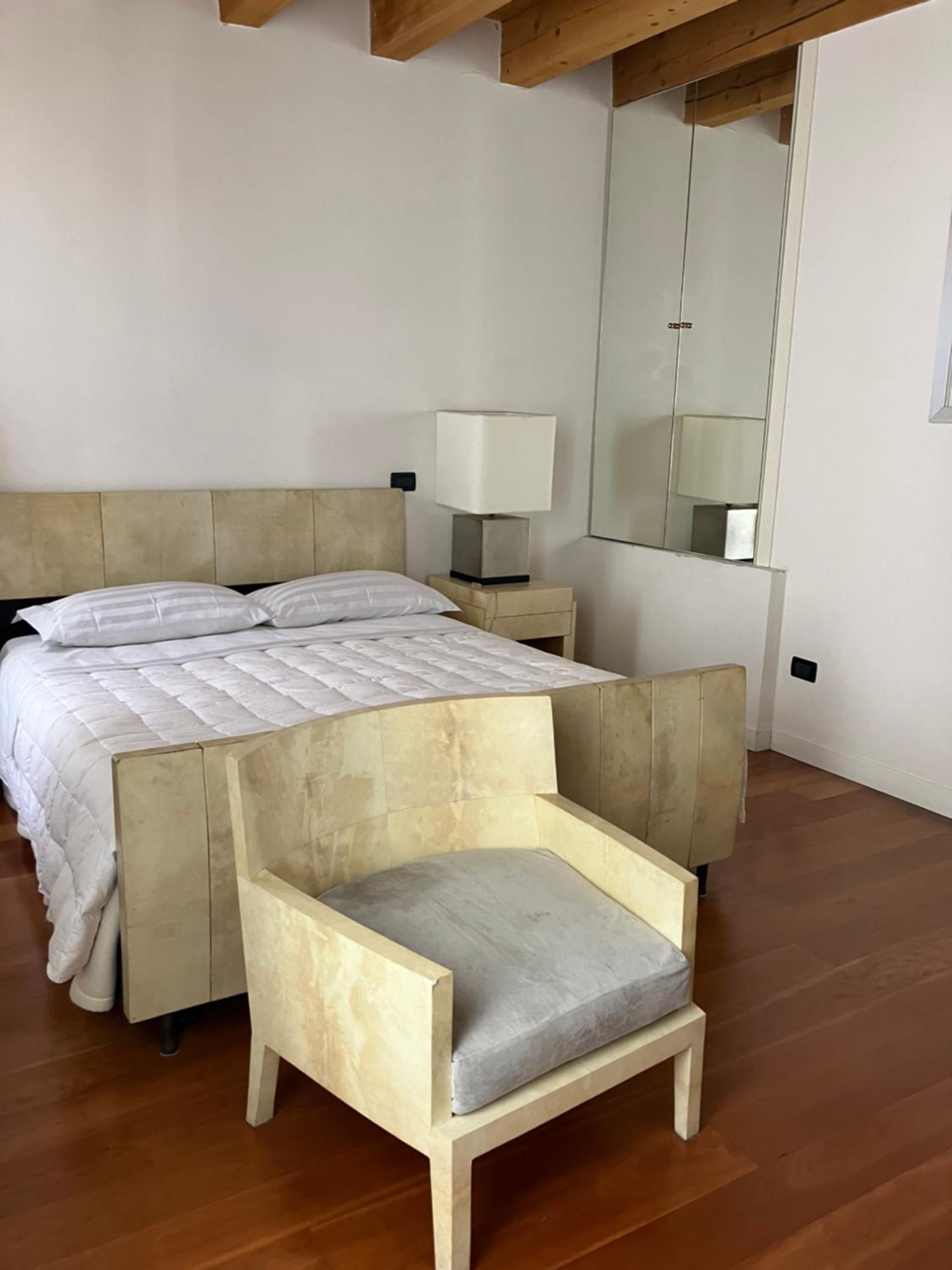 Double Room with Private Bathroom - Photo 3