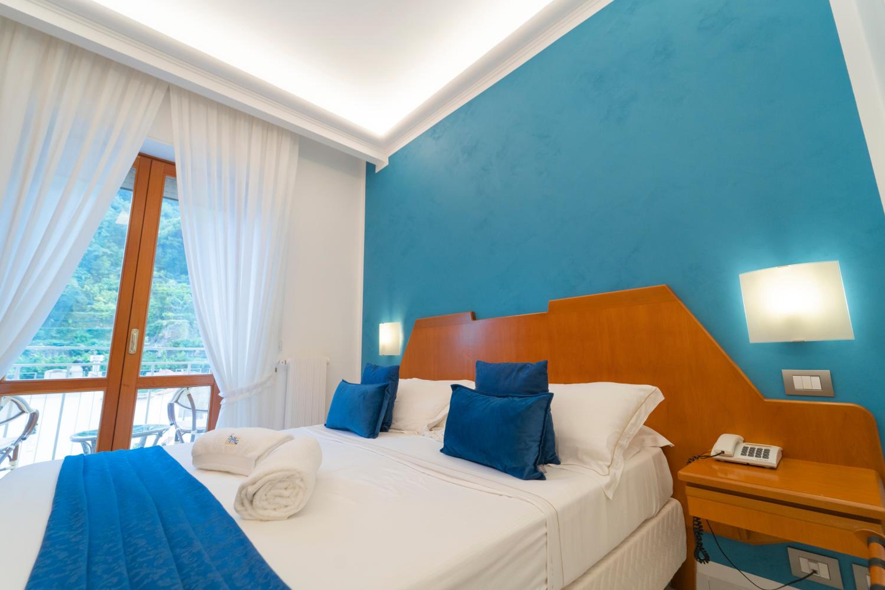 Superior Double Room - Photo 15