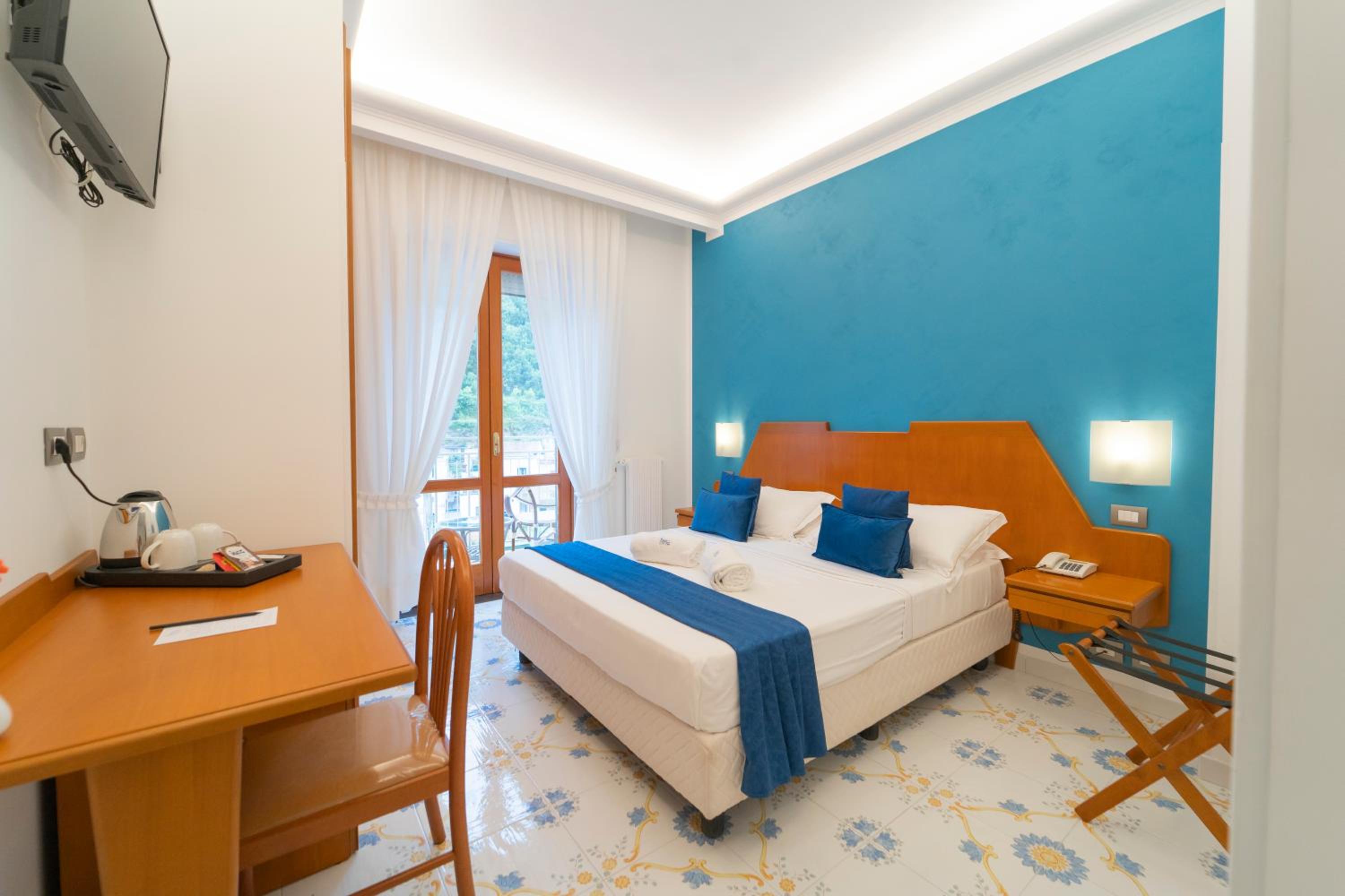 Superior Double Room - Photo 18