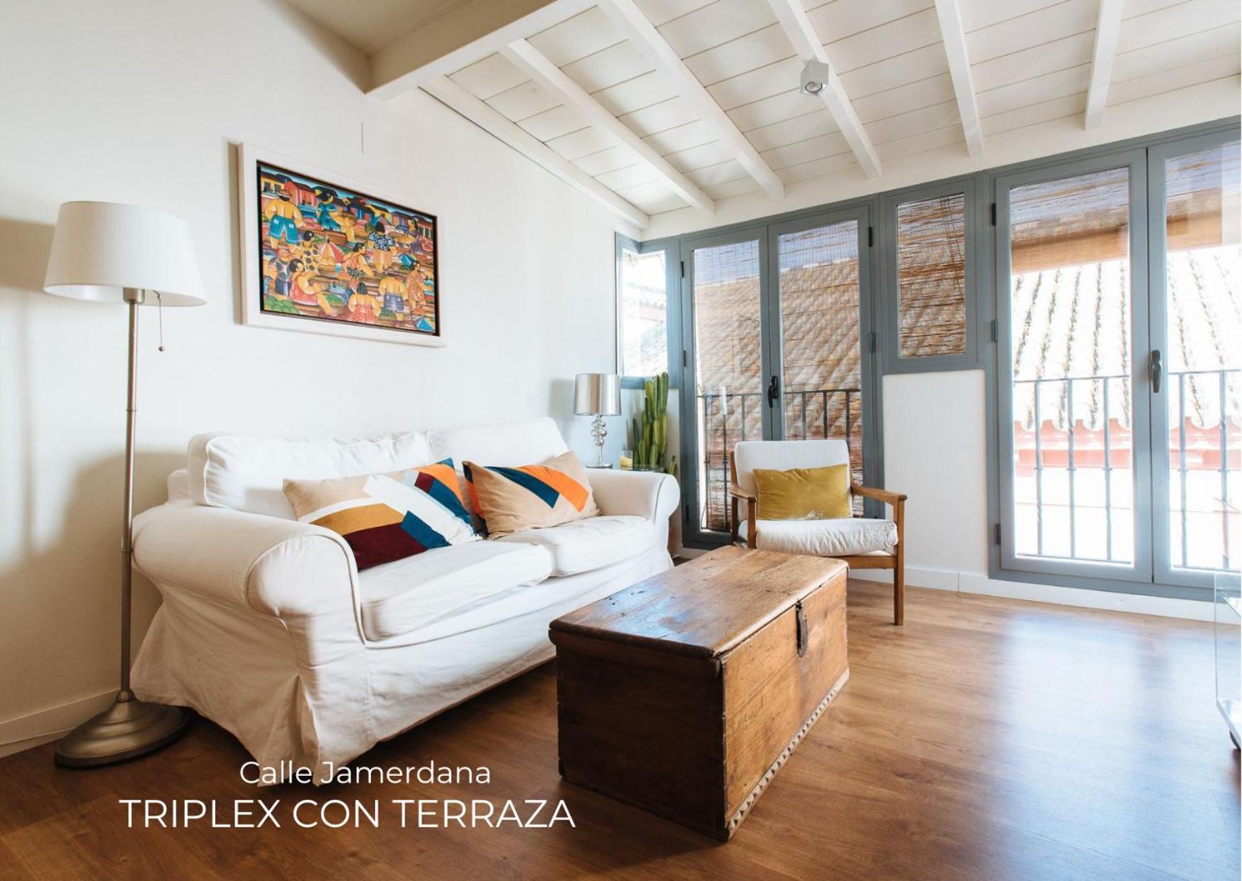 Tríplex con terraza, Calle Jamerdana