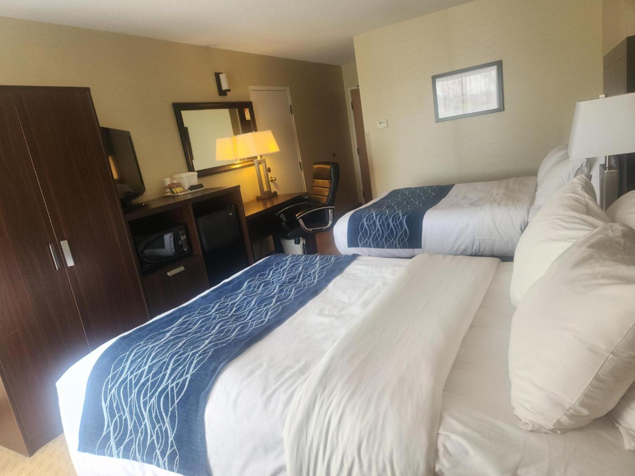 Quadruple Room -Â Upper Floor photo 1