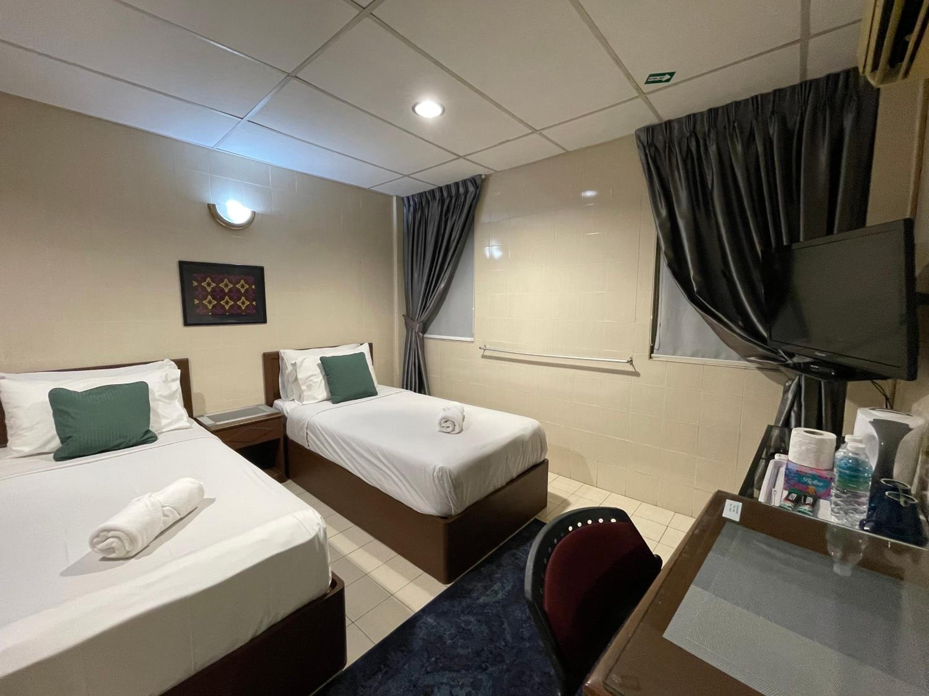 Superior Twin Room