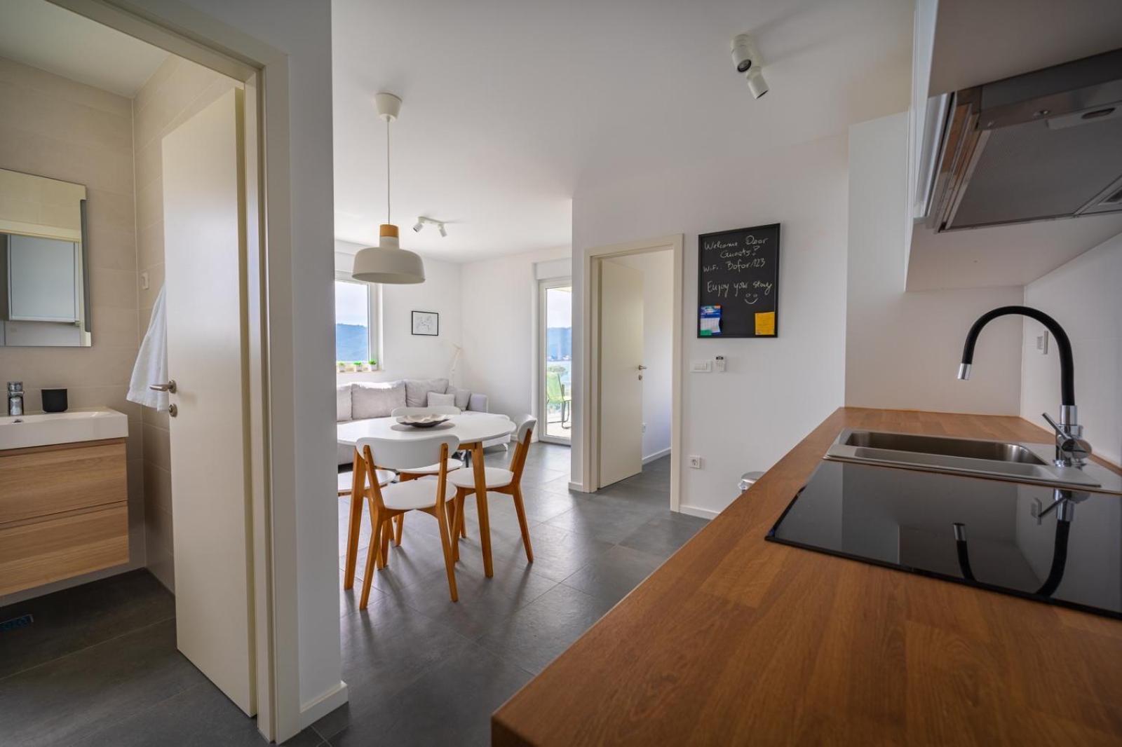 Apartment with Sea View photo 3