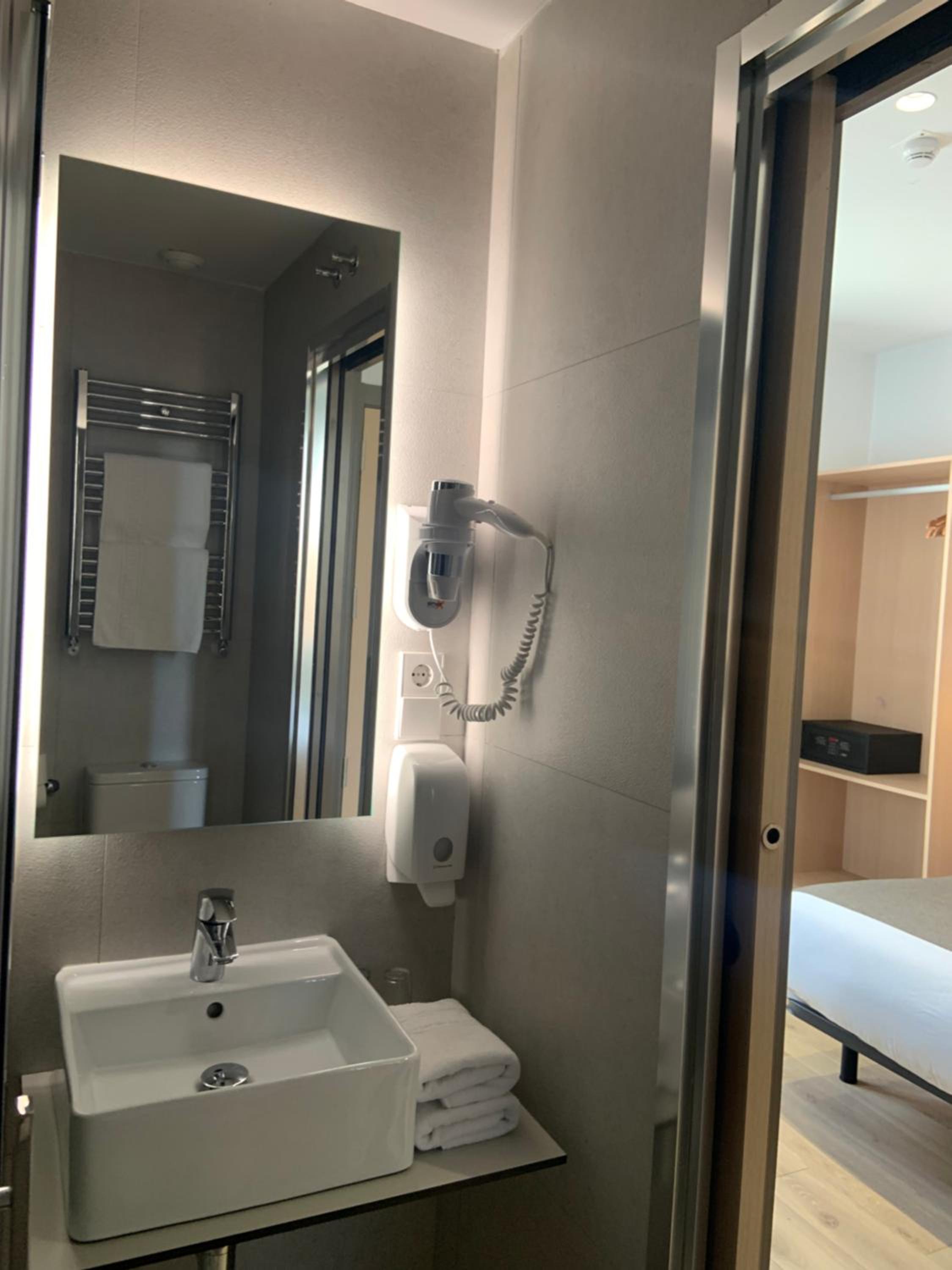 Superior Triple Room - Photo 2