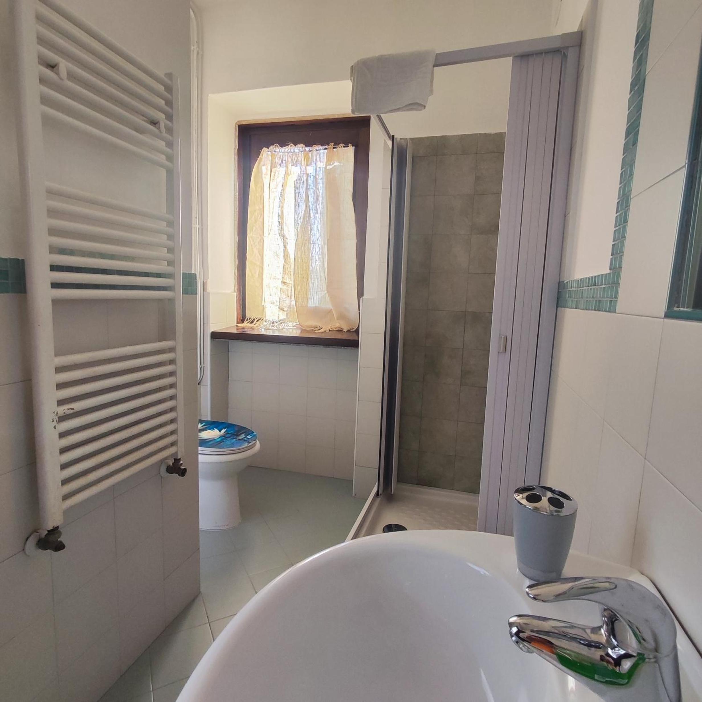 Apartment with Terrace photo 2