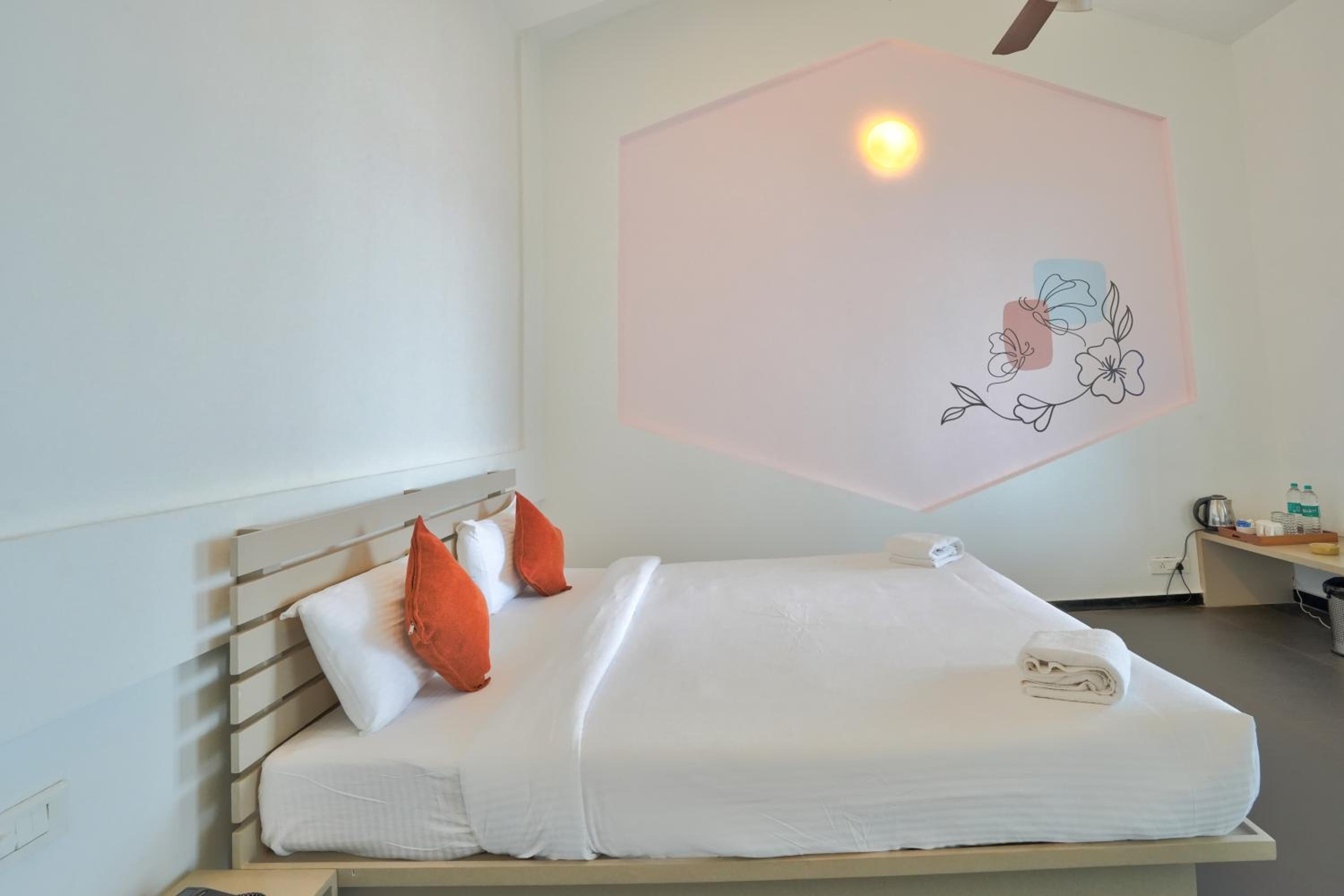 Superior Room with River View - Photo 19