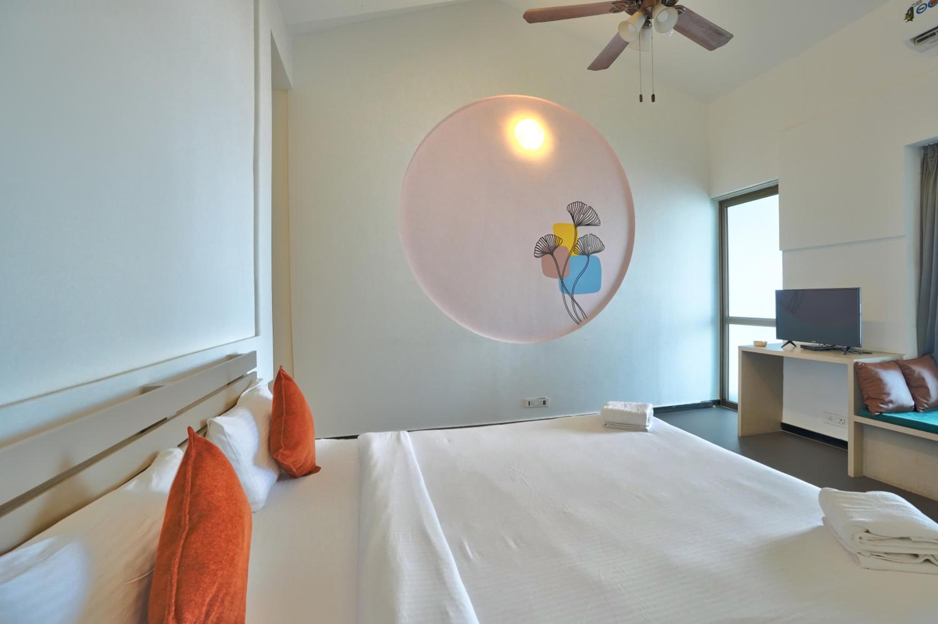 Superior Room with River View - Photo 16
