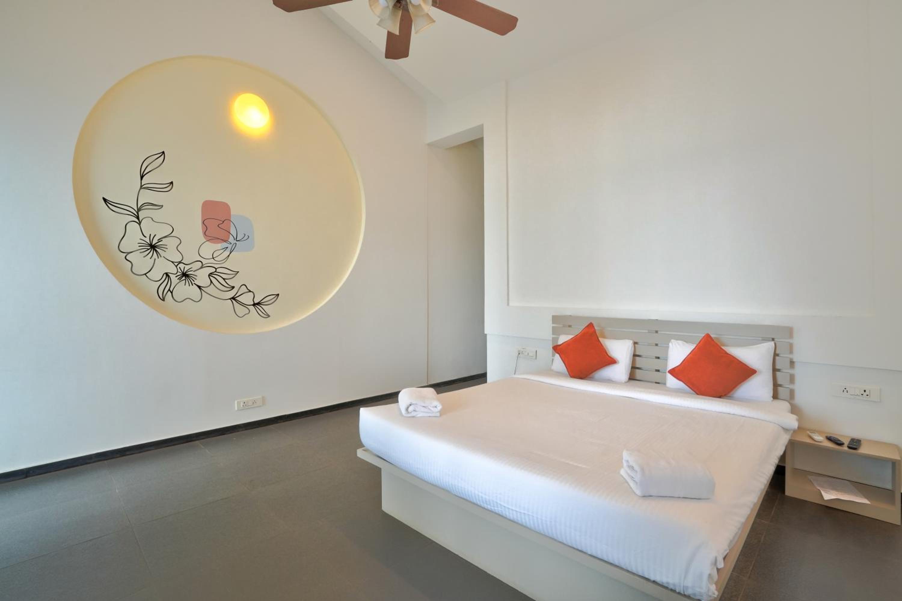 Superior Room with River View - Photo 14