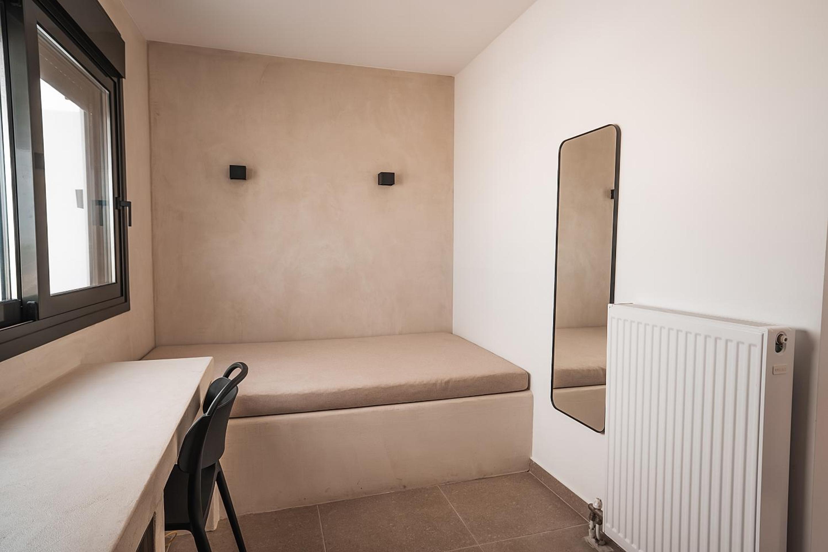 Deluxe Suite with Spa Bath