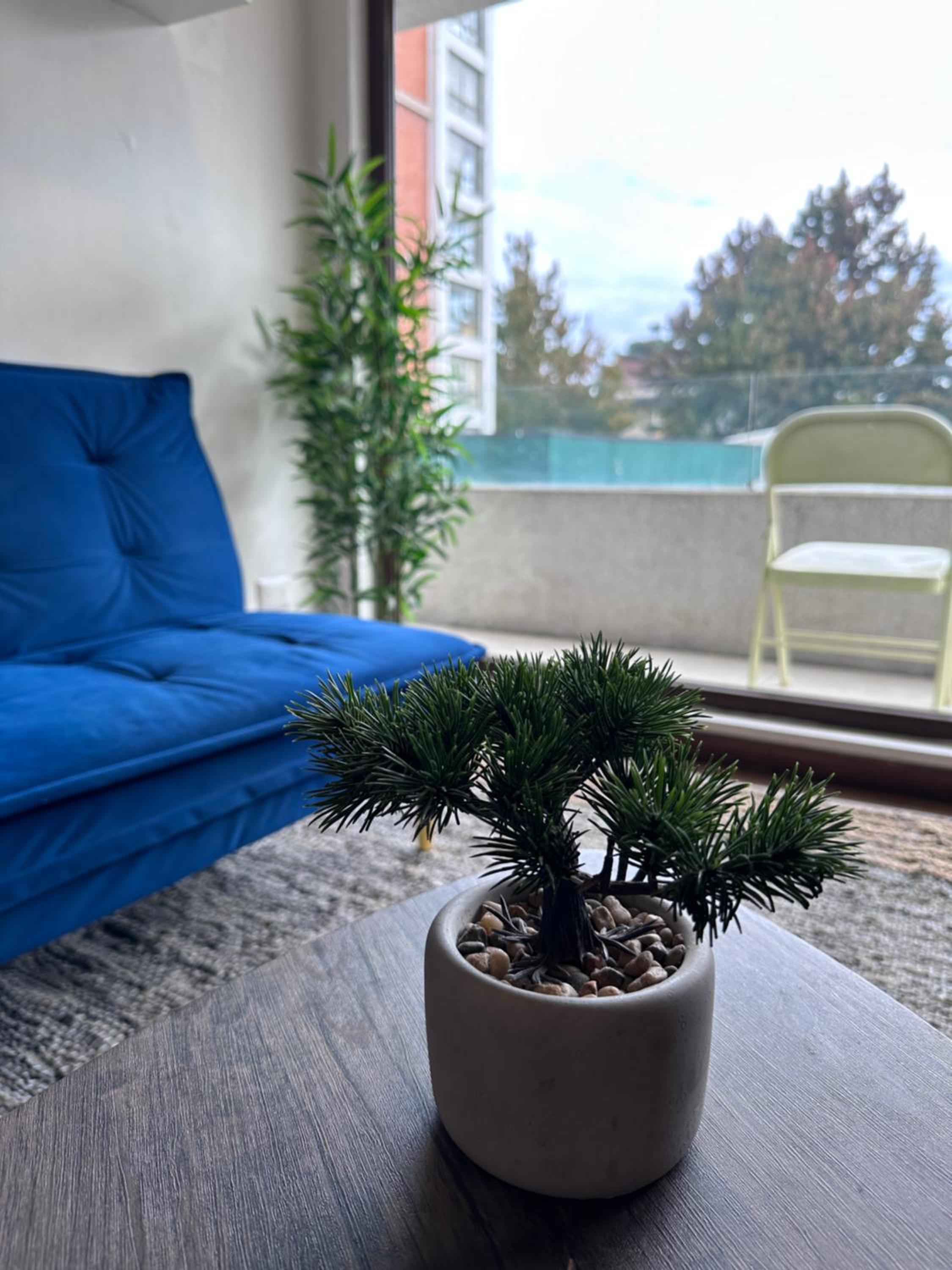 Apartment with Balcony photo 2