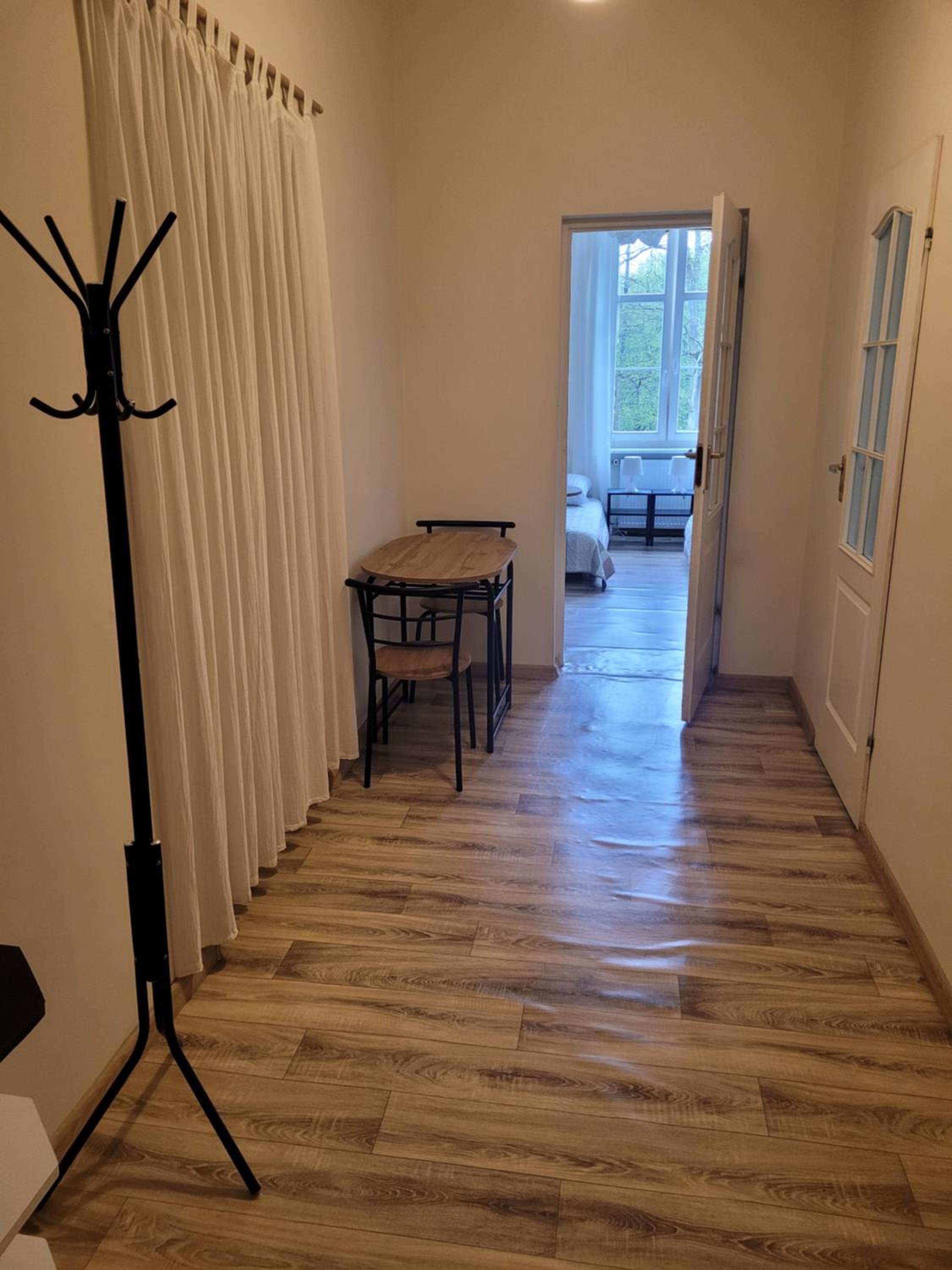 Studio (6 Adults) - Photo 2