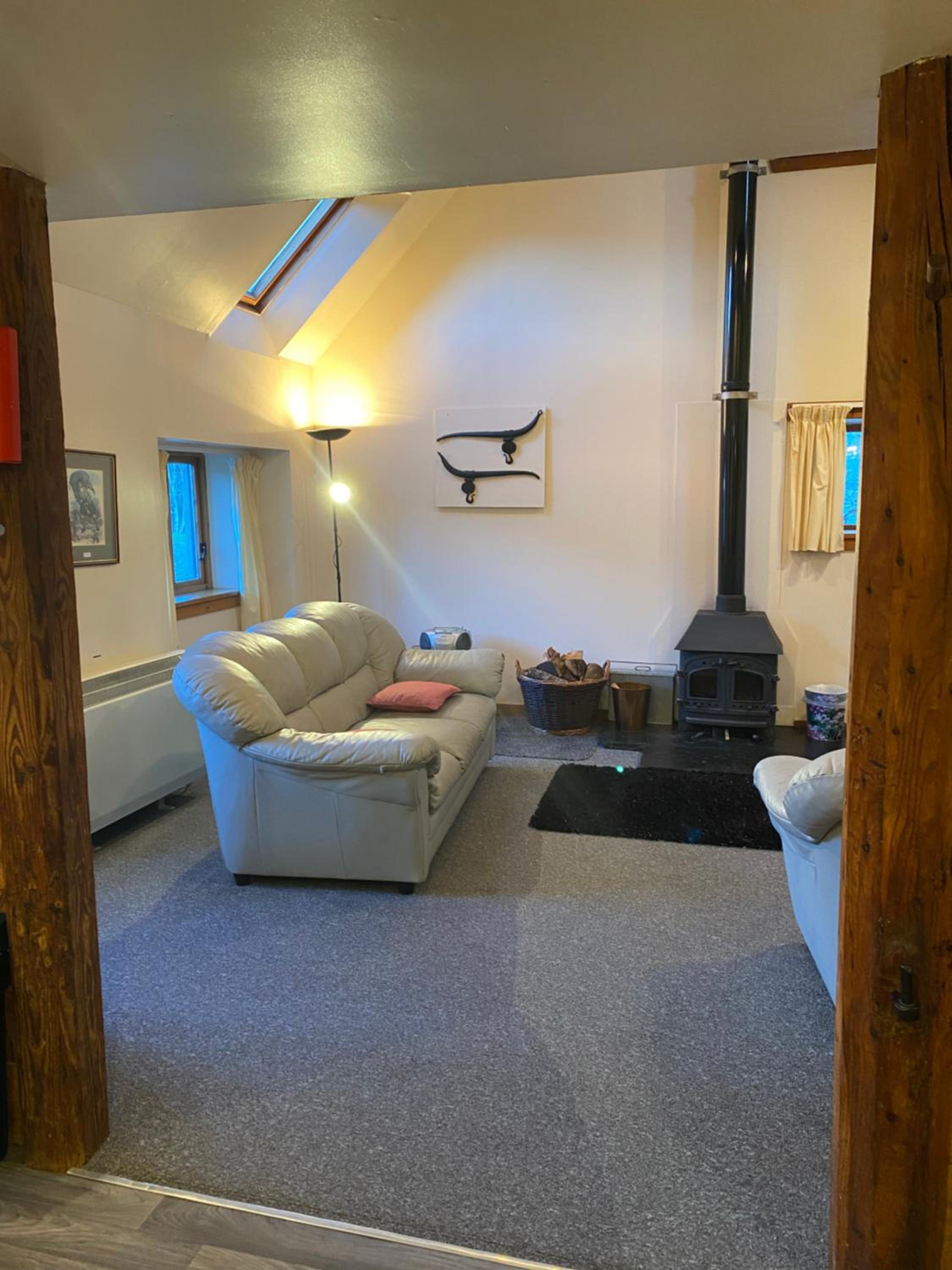 Three-Bedroom House photo 3