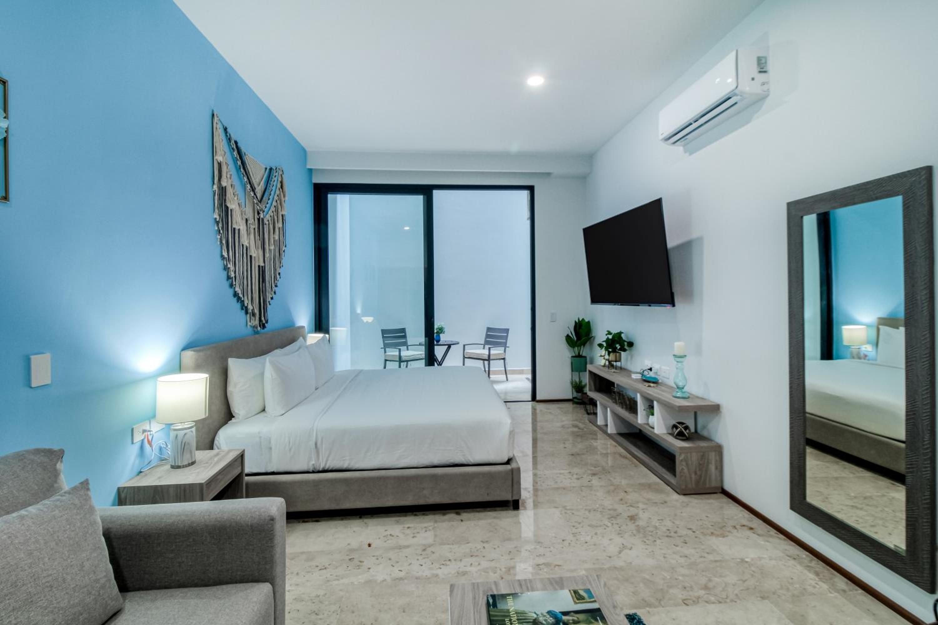 One Bedroom Studio