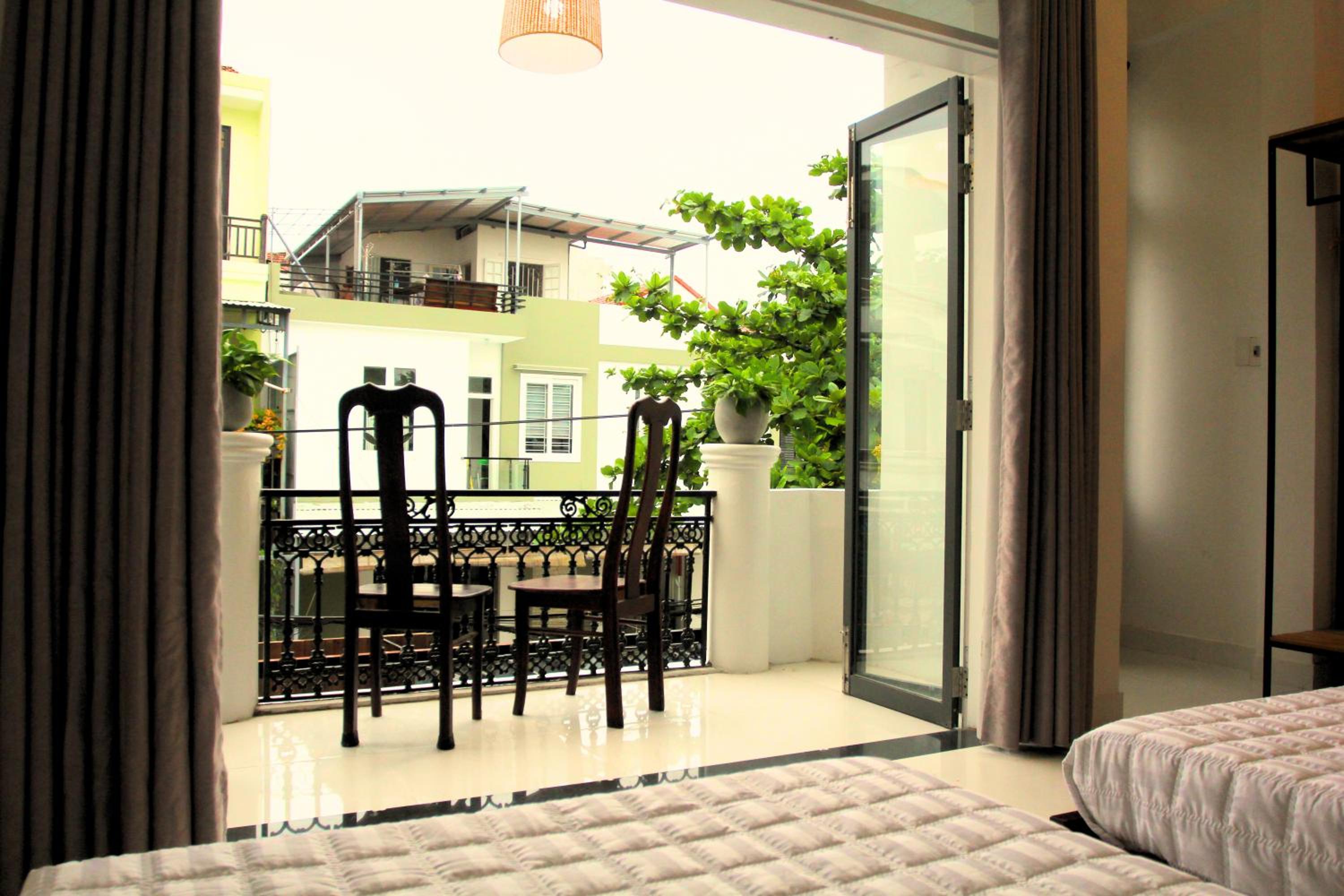 Double or Twin Room with Balcony photo 3