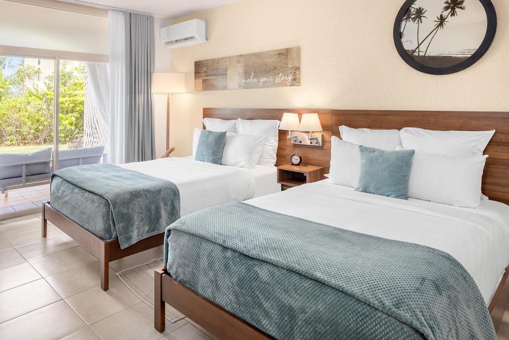 Playa Collection Queen Room with Two Queen Beds and Garden View - Photo 6