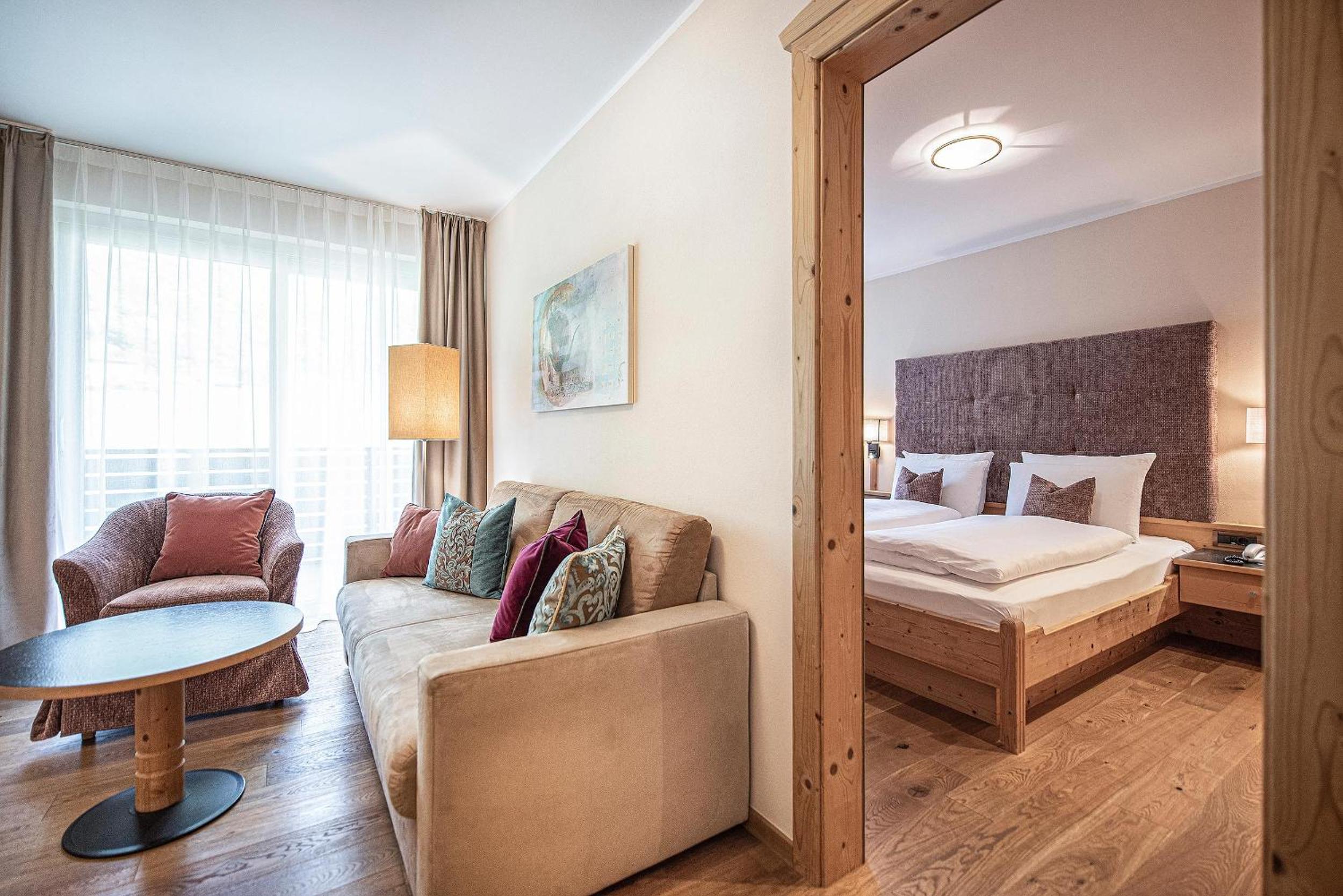 Deluxe Family Suite photo 3