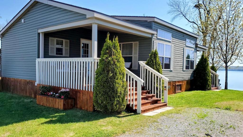 Two-Bedroom House photo 1