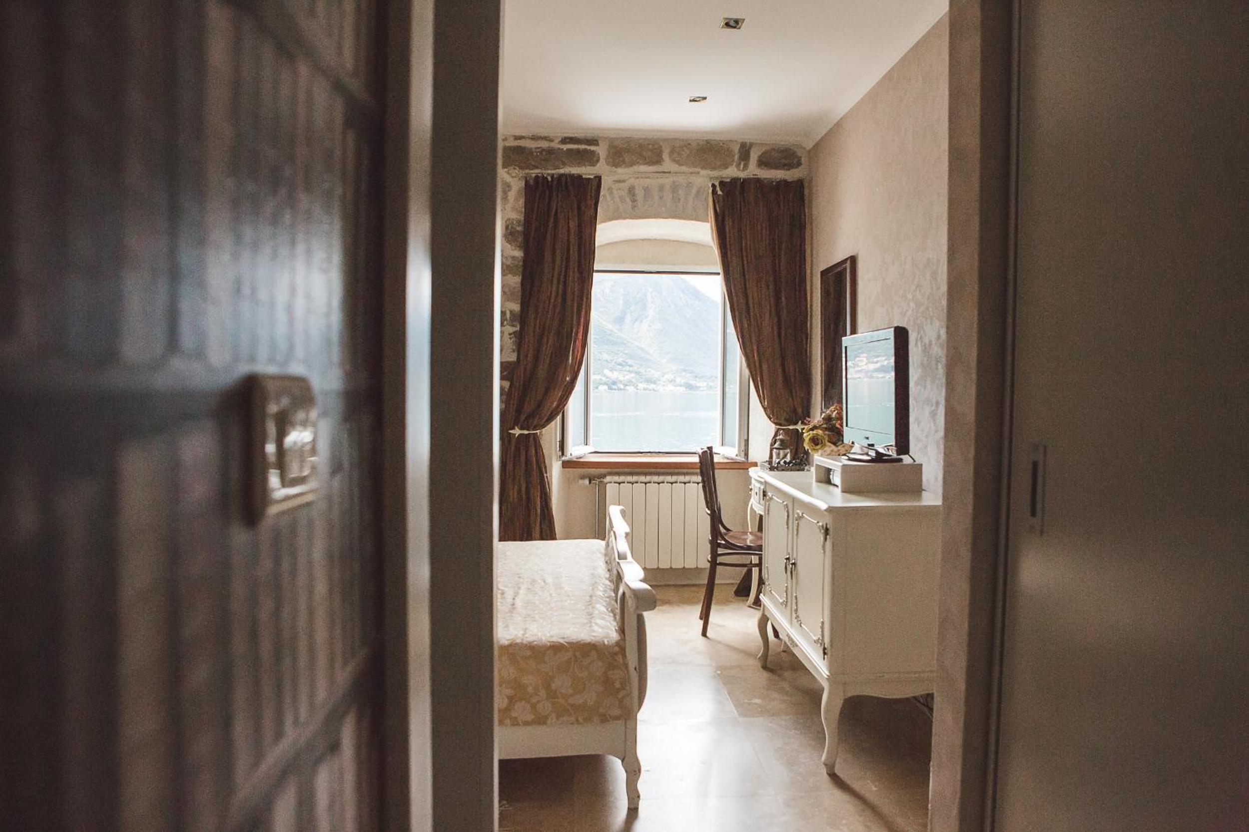 Small Double Room photo 1