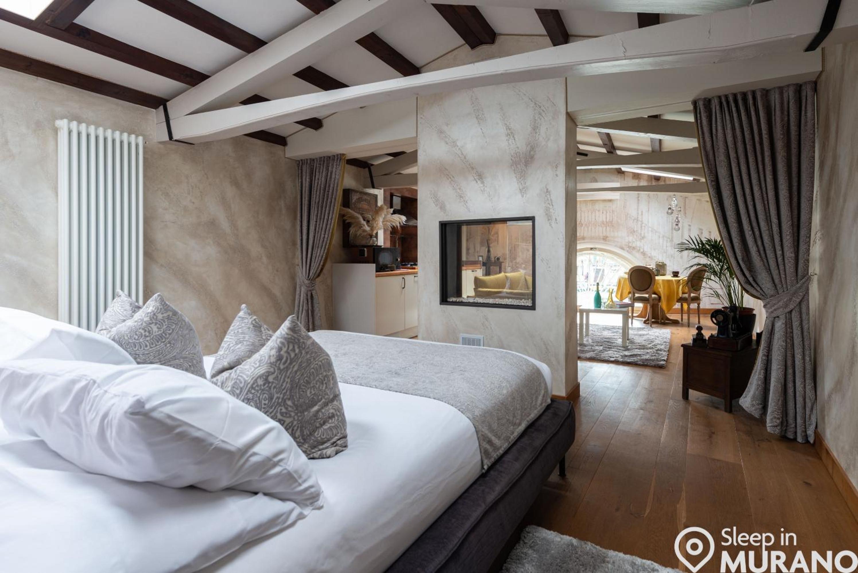Studio Apartment with Sea View photo 2