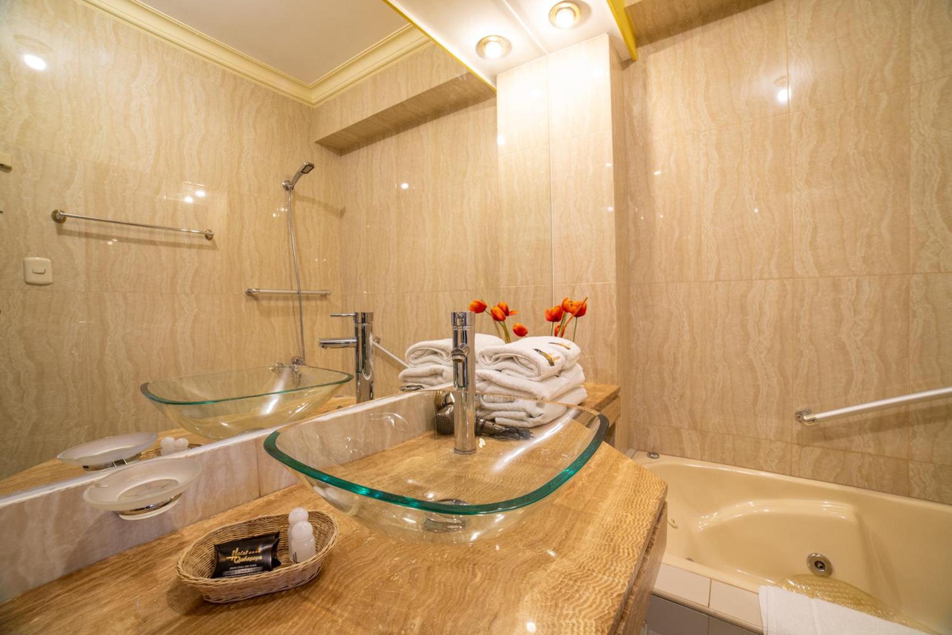 Executive Suite photo 3