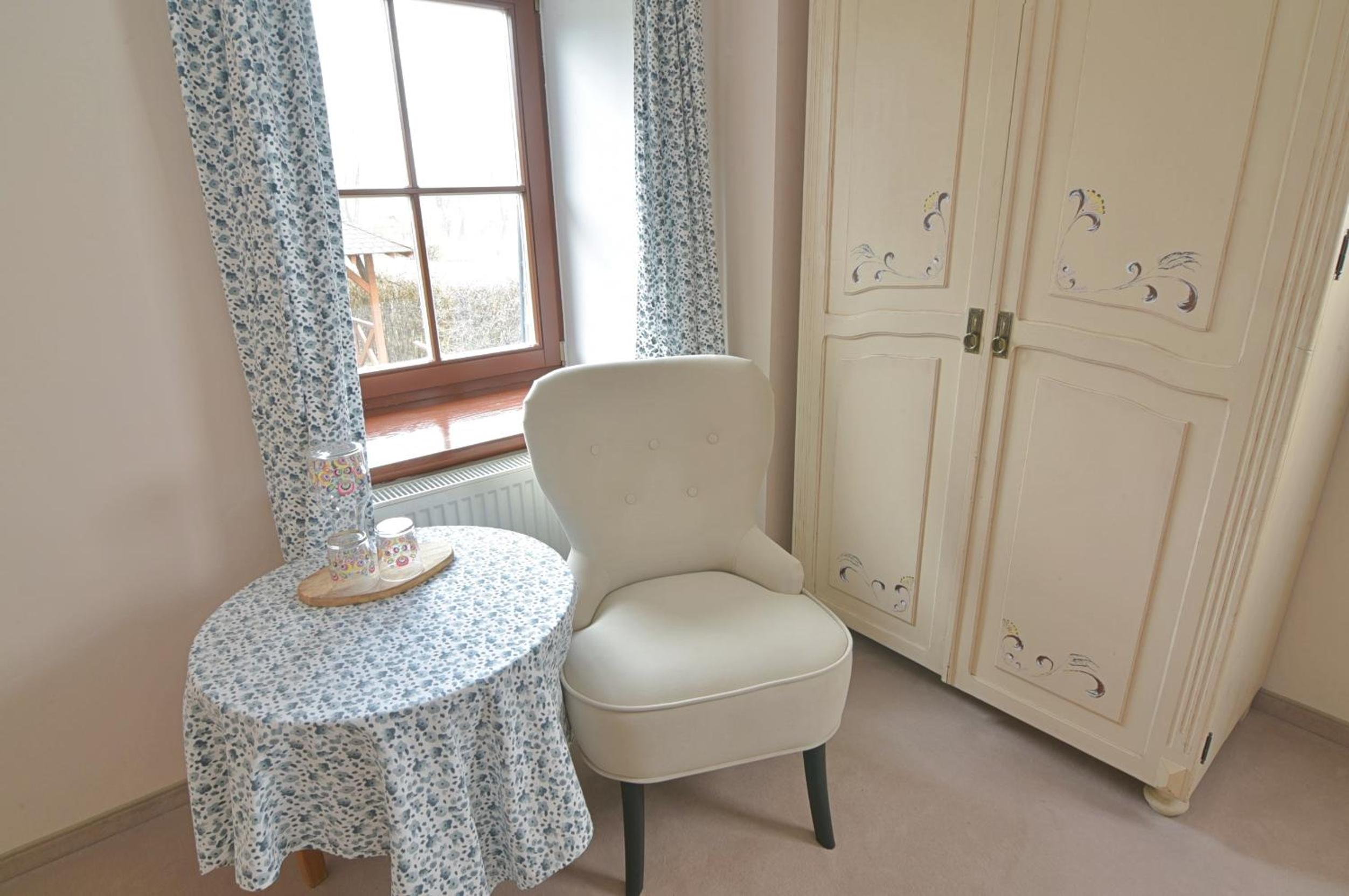 Double Room - Photo 3