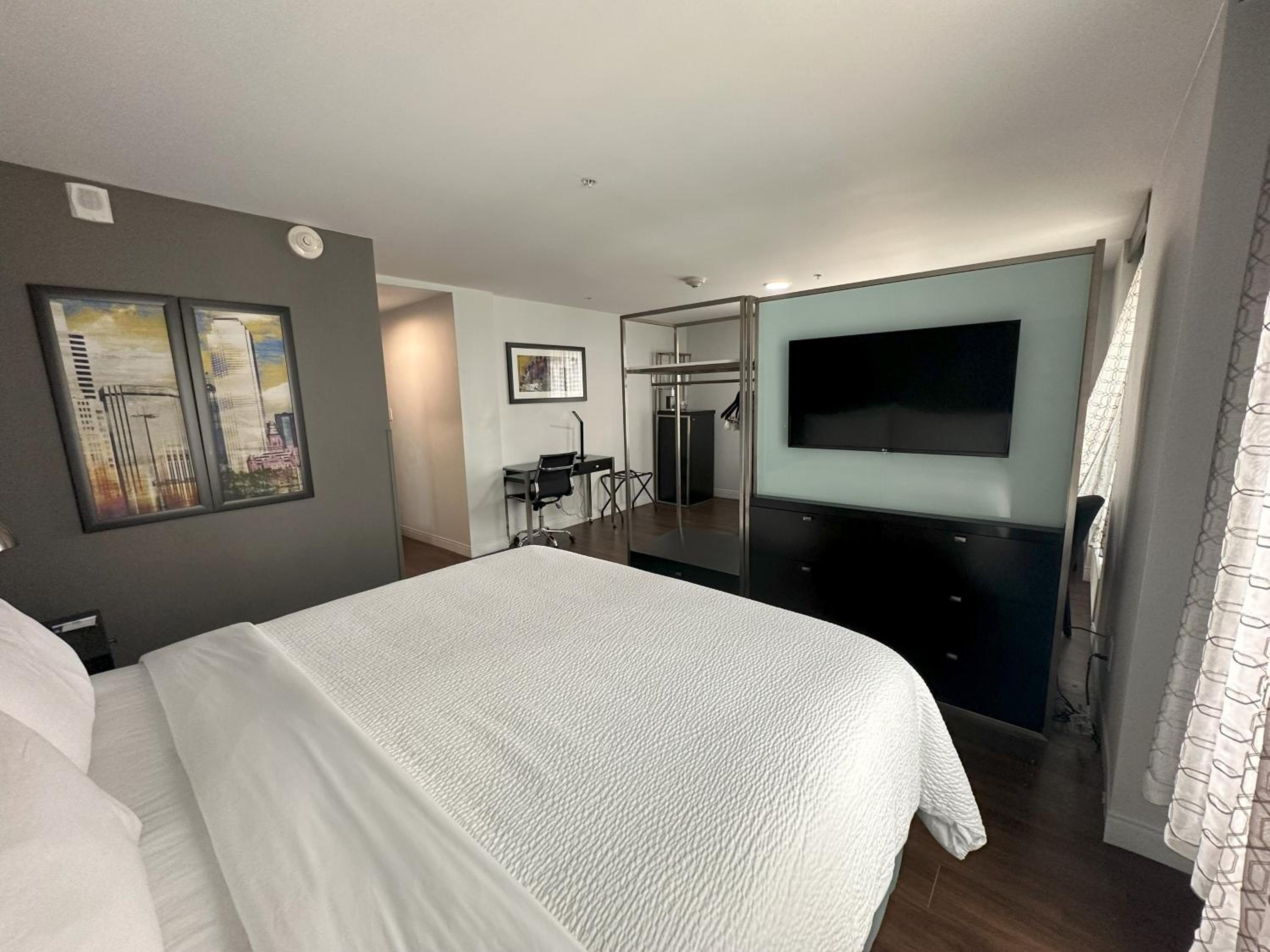 King Suite photo 2