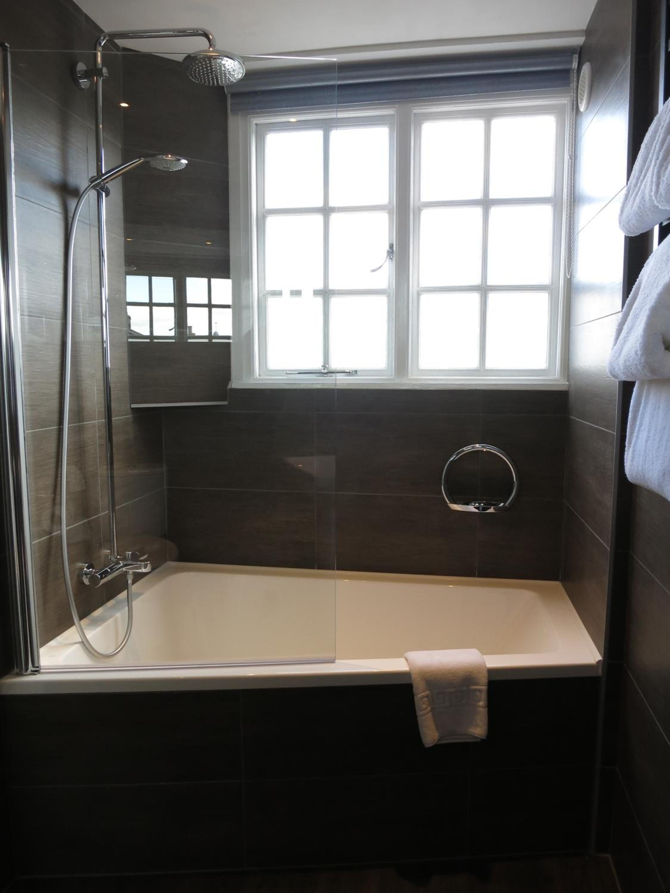 Small Double Room - Photo 4